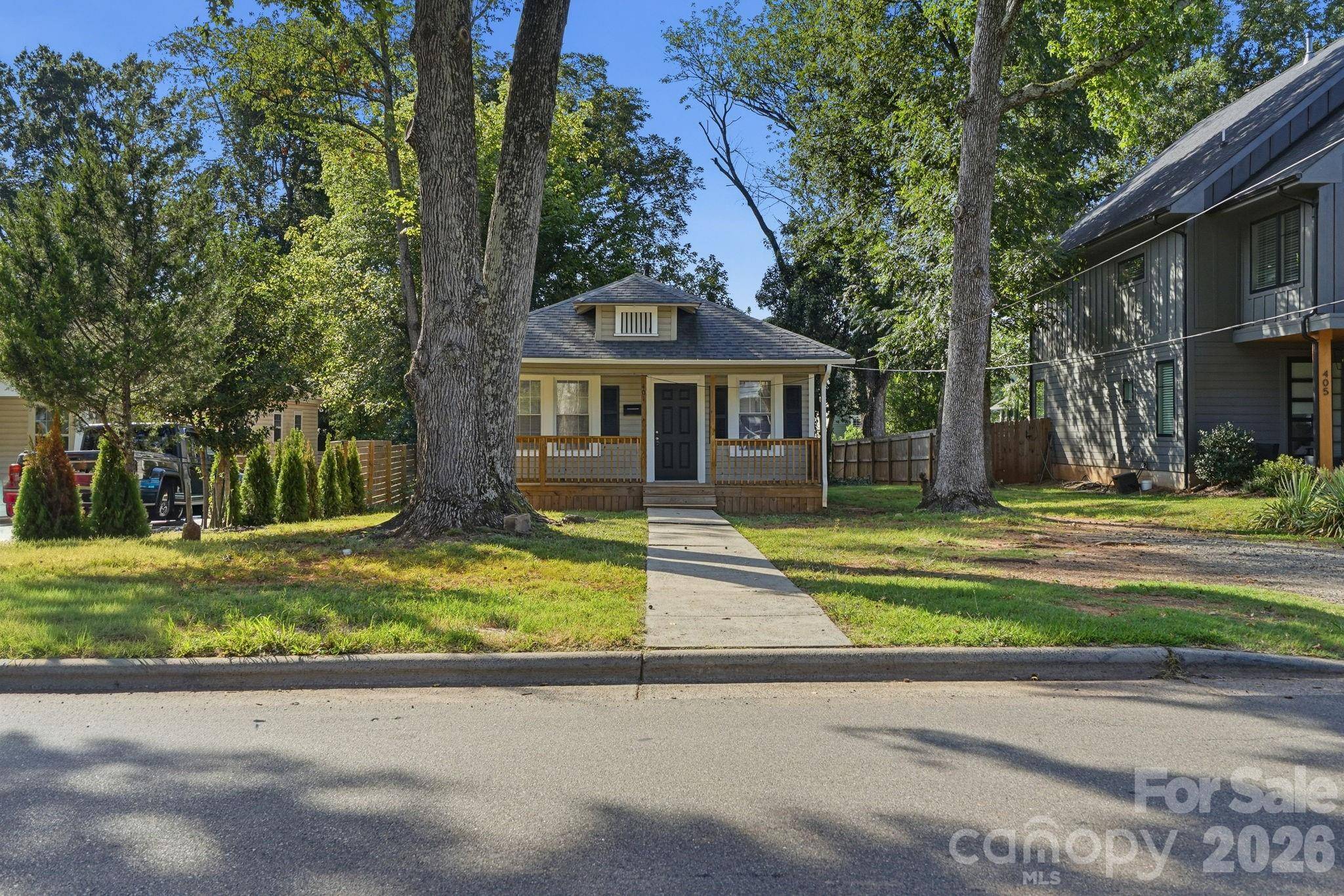 401 Skyland AVE, Charlotte, NC 28205