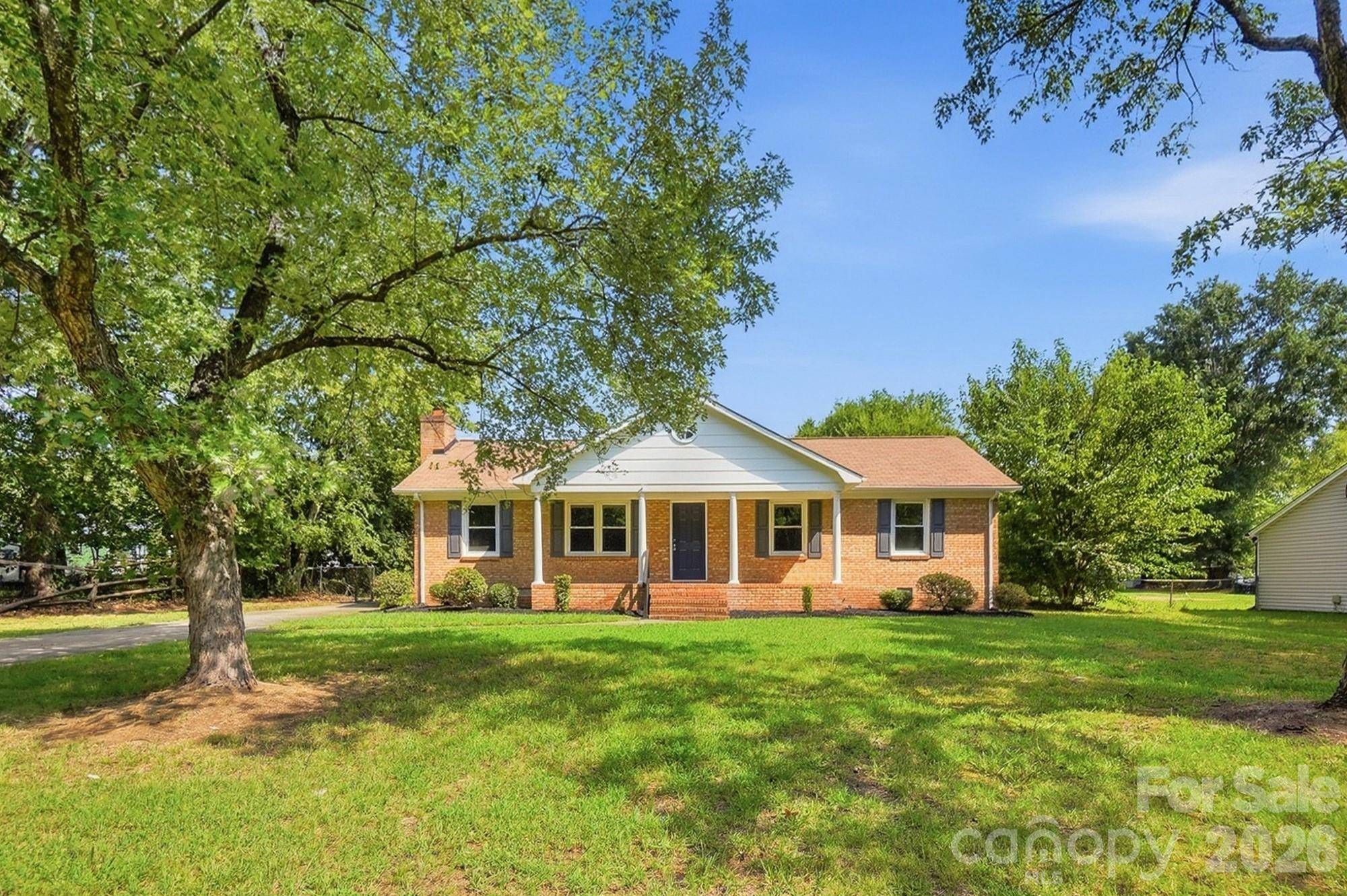 12011 Merriweather DR, Charlotte, NC 28273