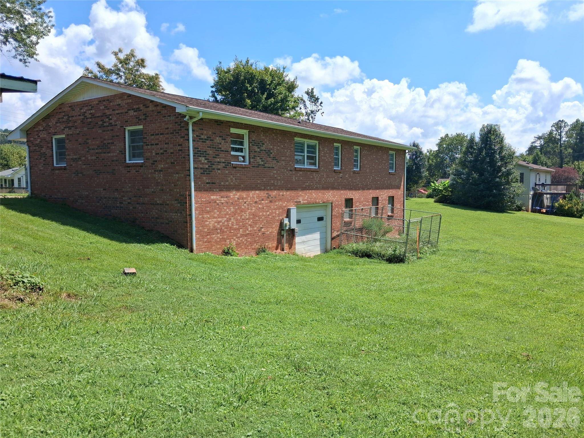 114 Ashworth CIR, Marion, NC 28752