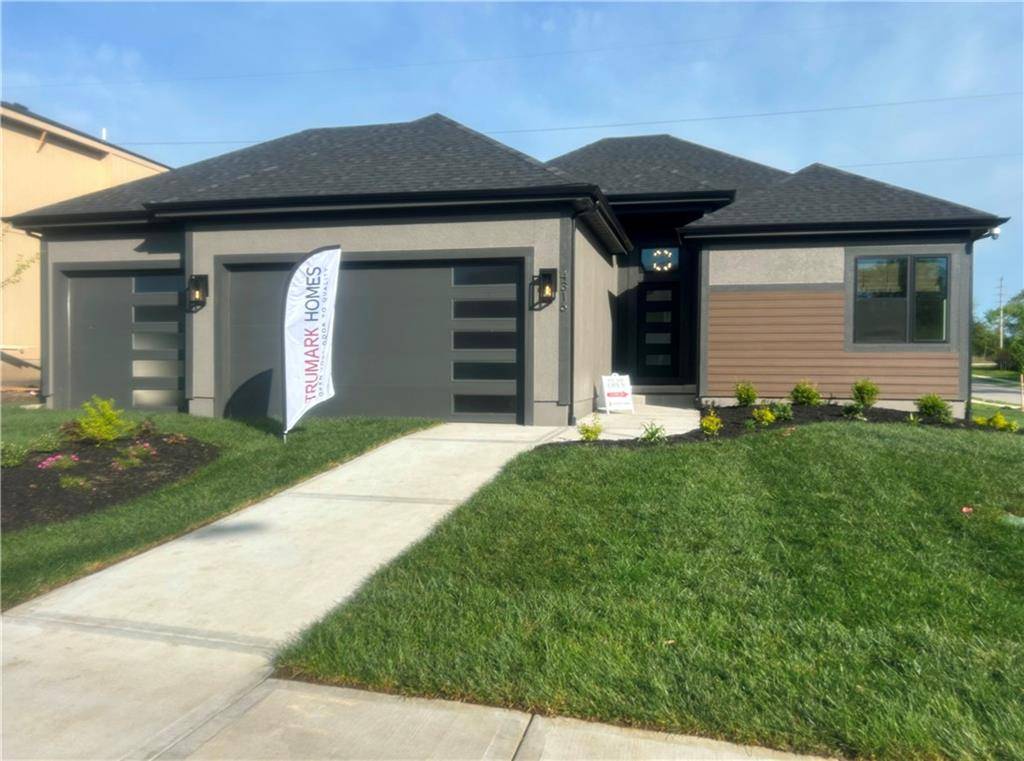 4316 SE Adams DR, Blue Springs, MO 64014