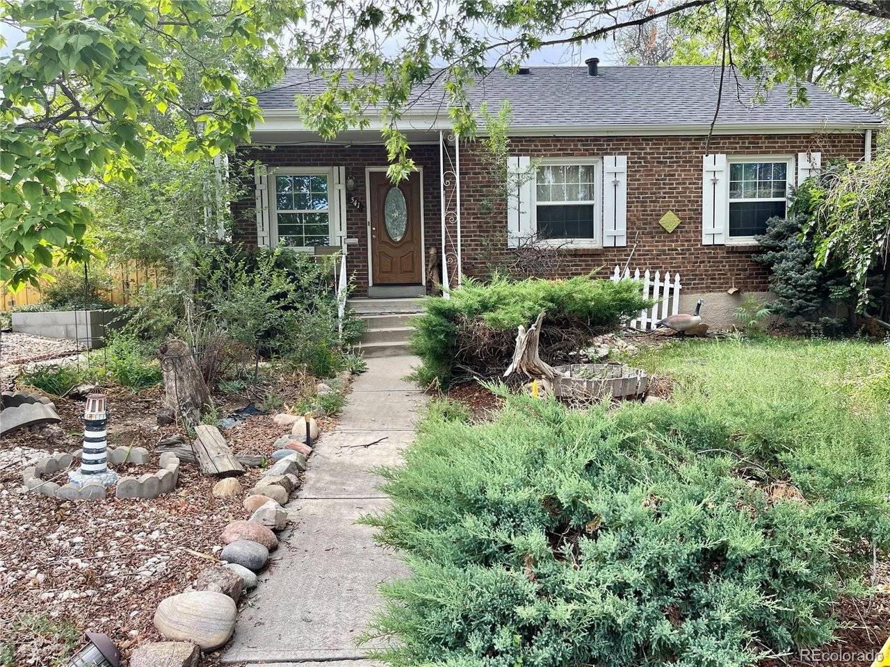 541 S Dale, Denver, CO 80219