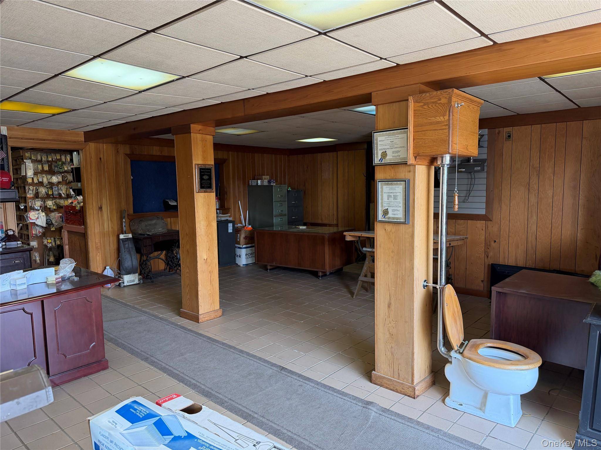 769 Route 109, West Babylon, NY 11704
