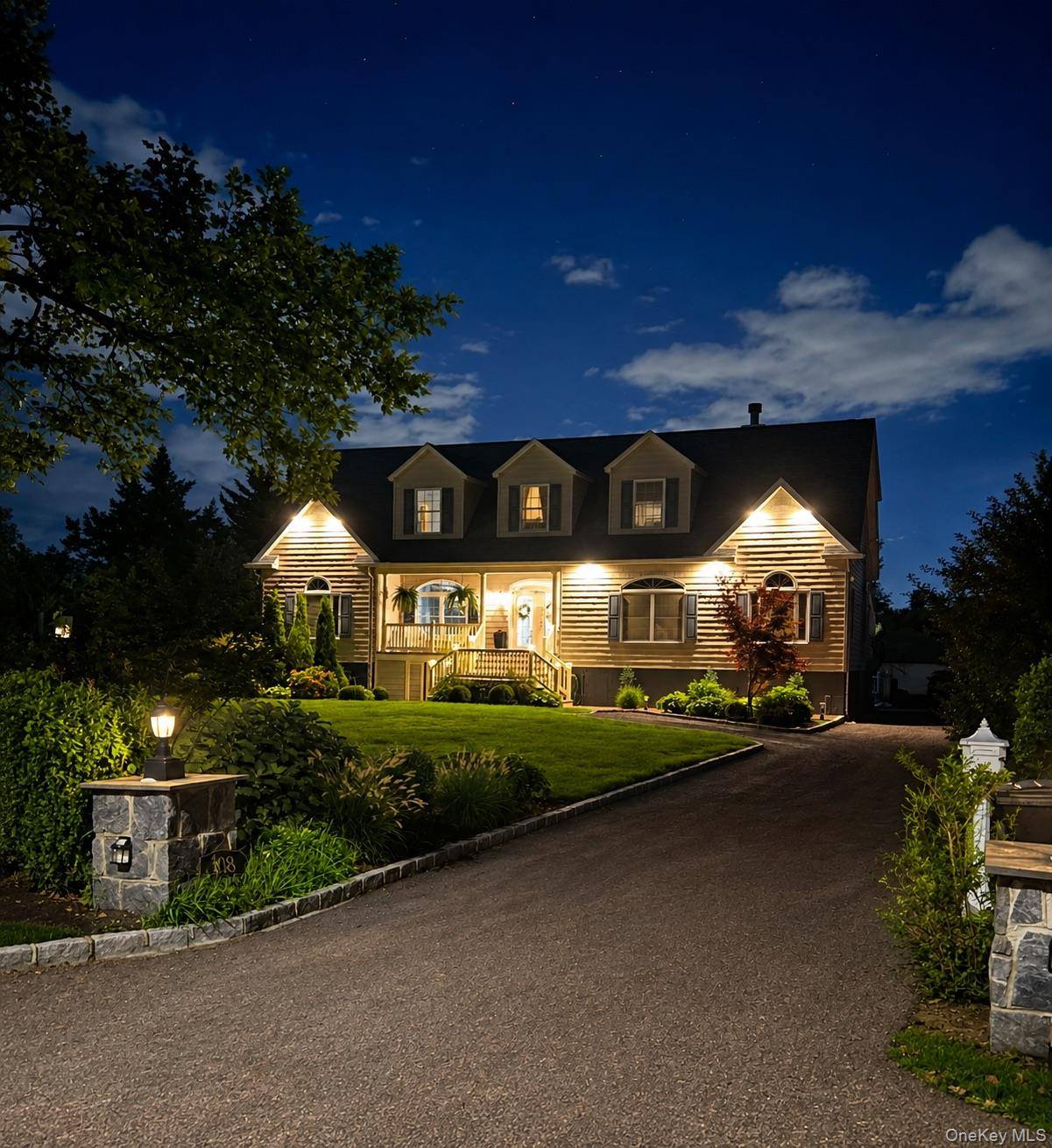 108 Awixa AVE, Bay Shore, NY 11706