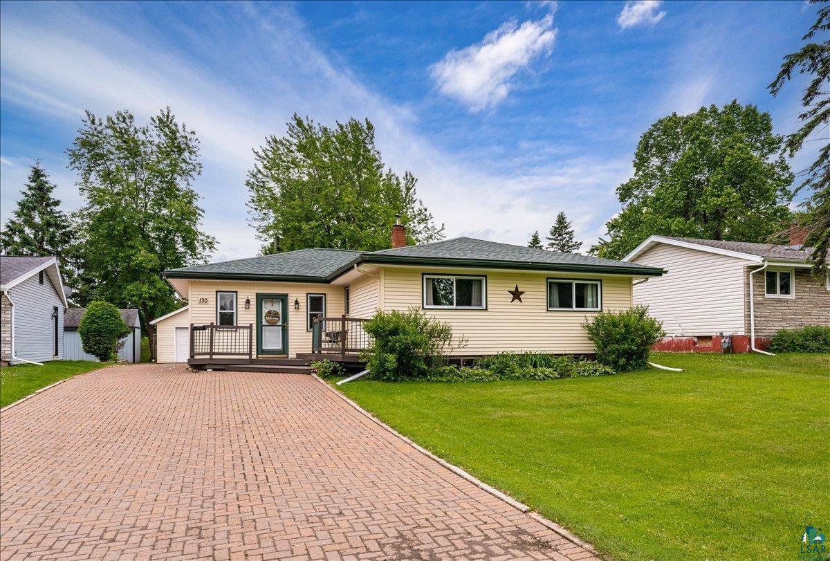130 Austin St, Duluth, MN 55803