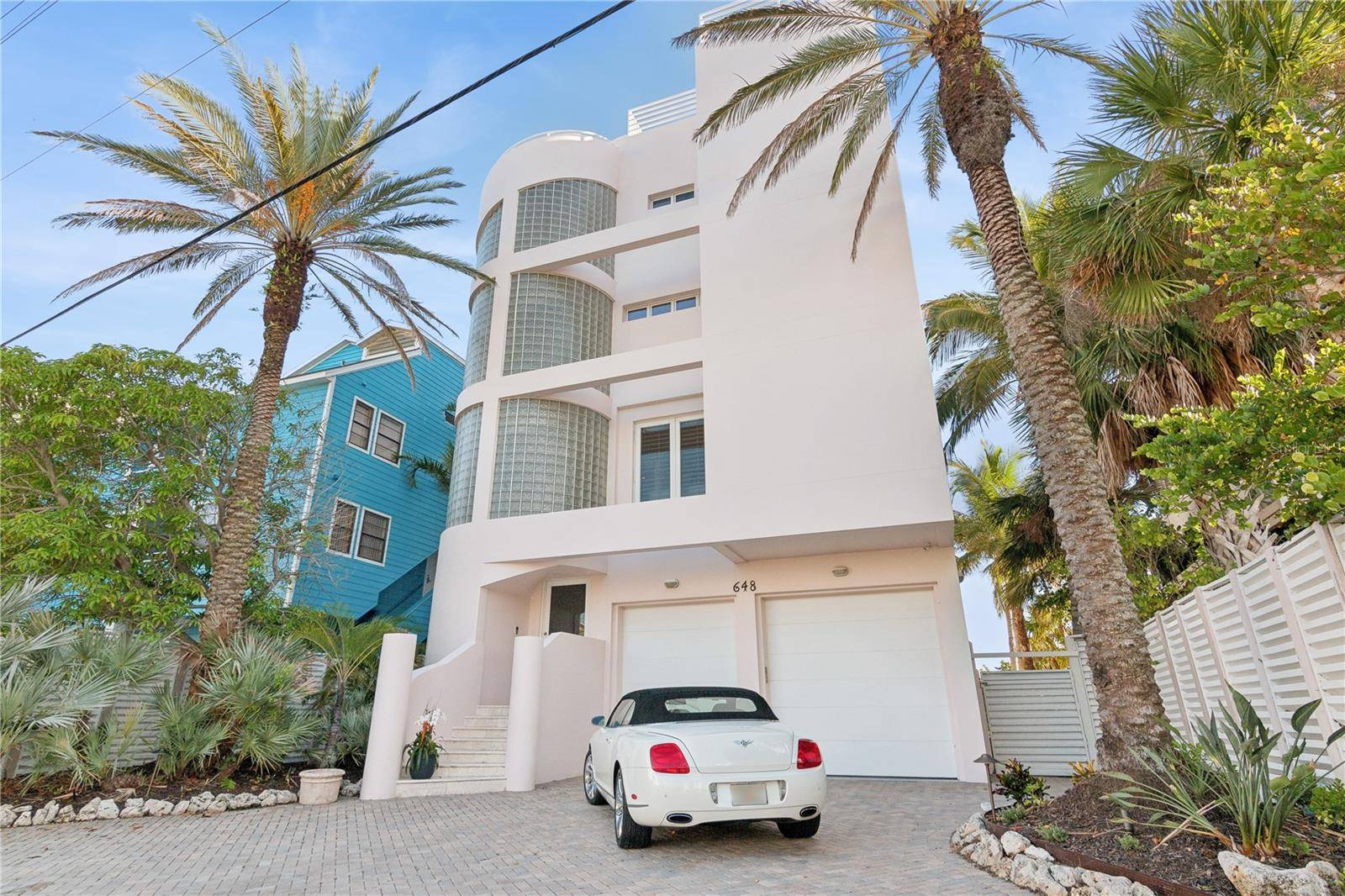 648 BEACH RD, Sarasota, FL 34242