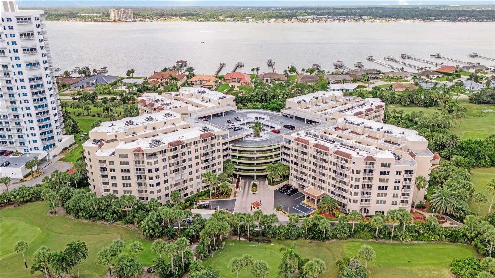 3 OCEANS WEST BLVD #2B2, Daytona Beach Shores, FL 32118