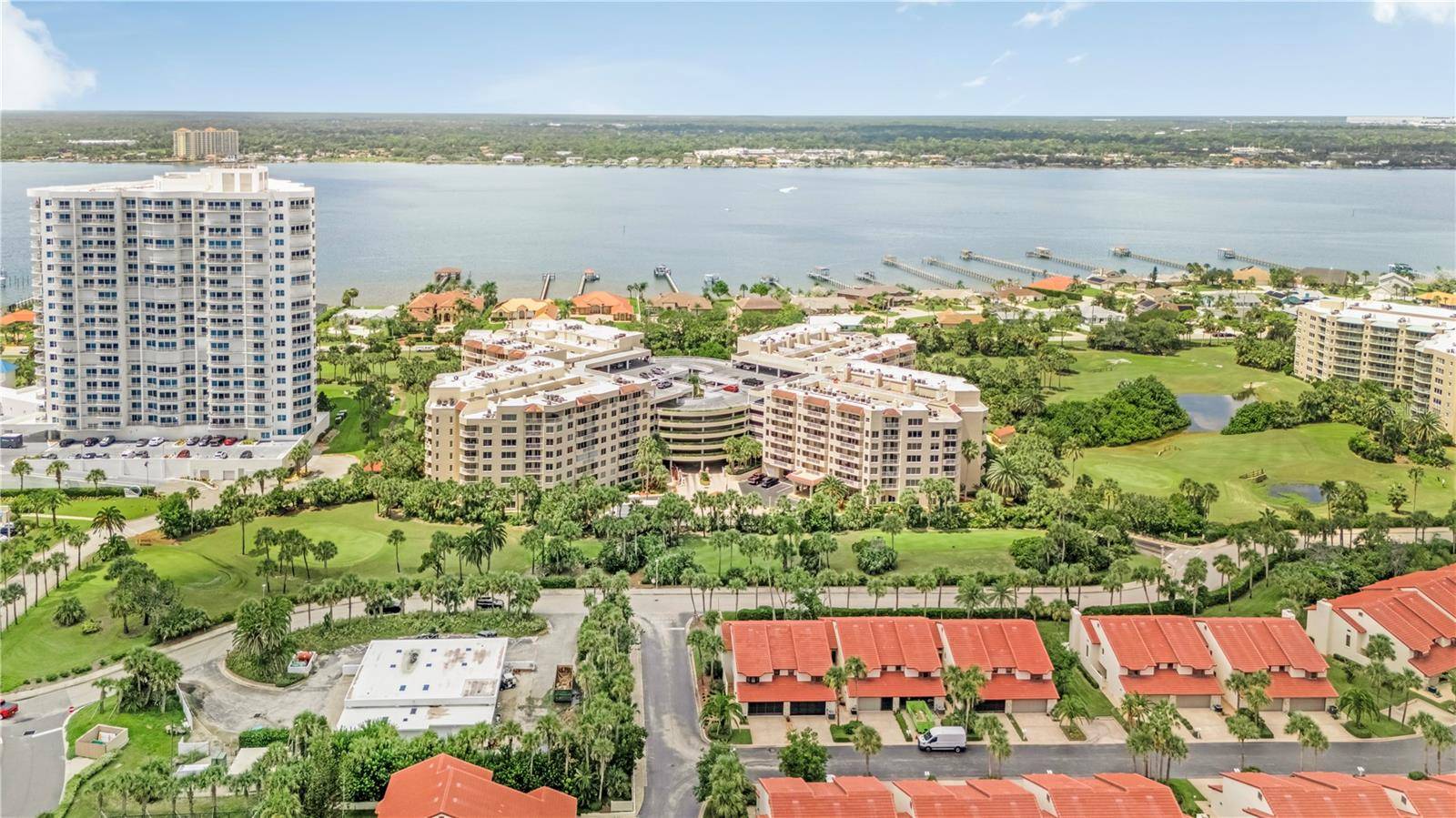 3 OCEANS WEST BLVD #2B2, Daytona Beach Shores, FL 32118