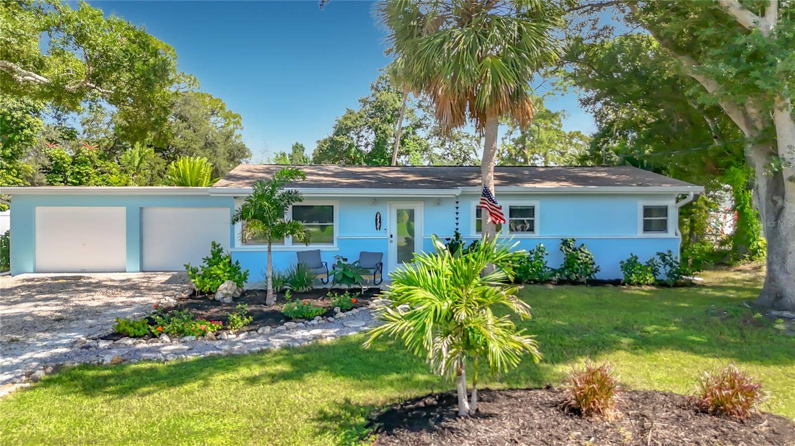 212 S MYRTLE AVE, Nokomis, FL 34275