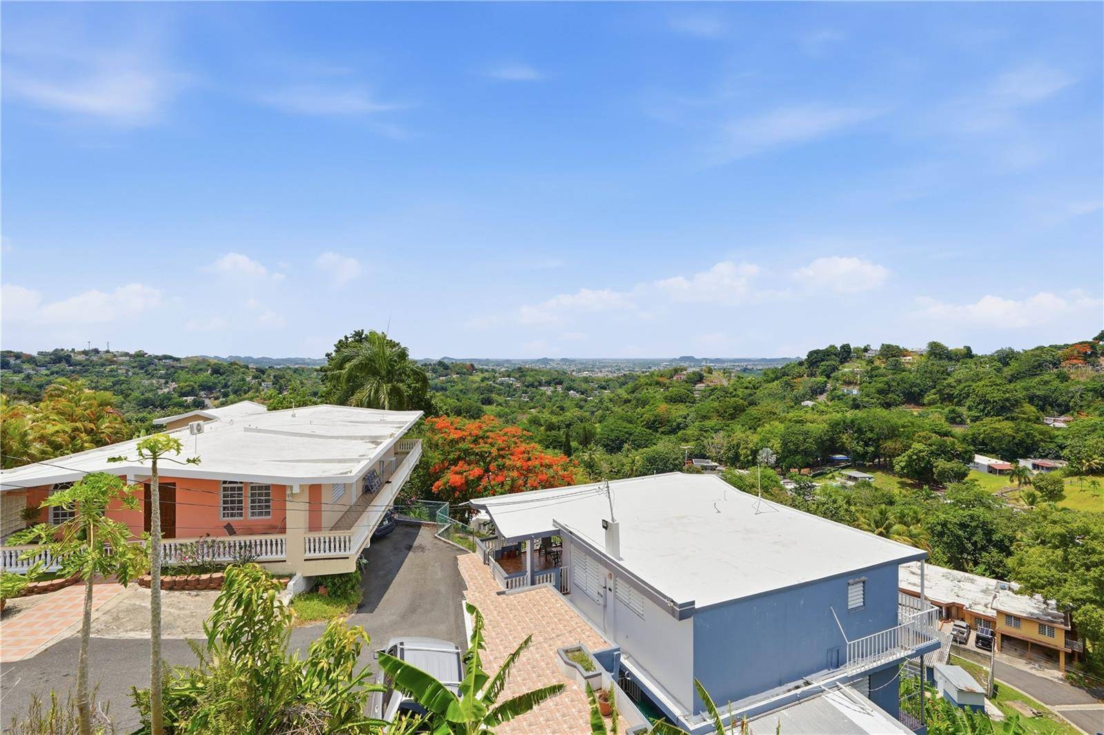 831 SECTOR LOS TORRES BO. MINILLAS #5.2, Bayamon, PR 00956