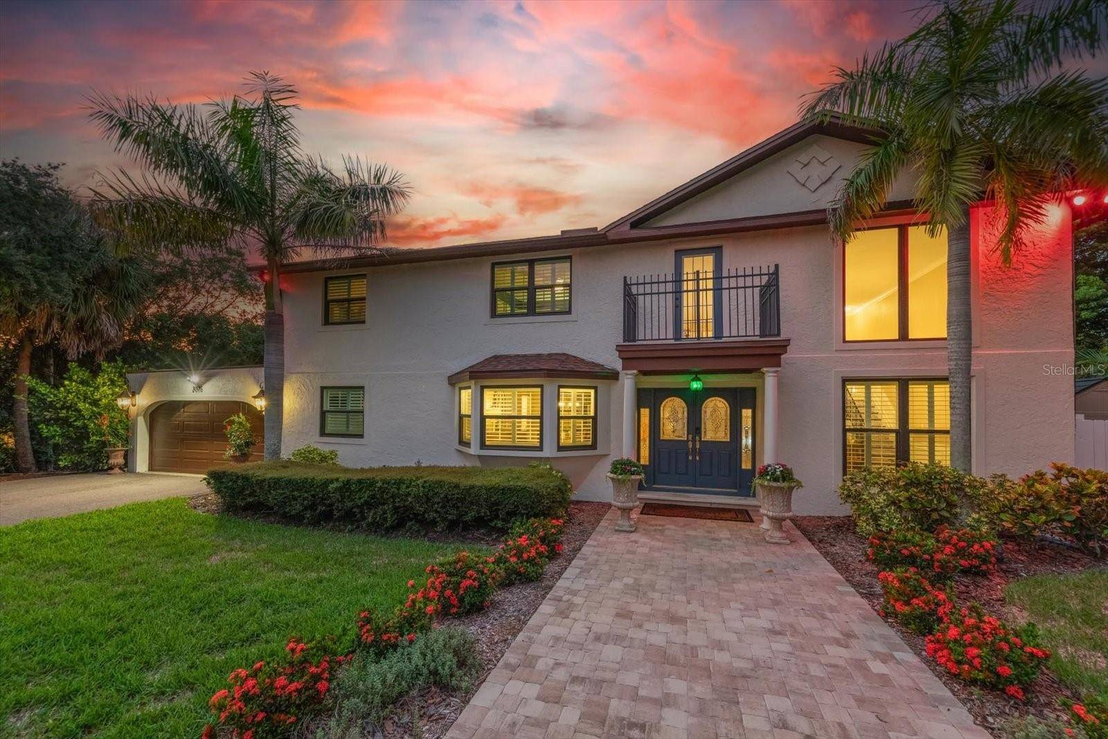 3005 SUNSET DR, Belleair Bluffs, FL 33770