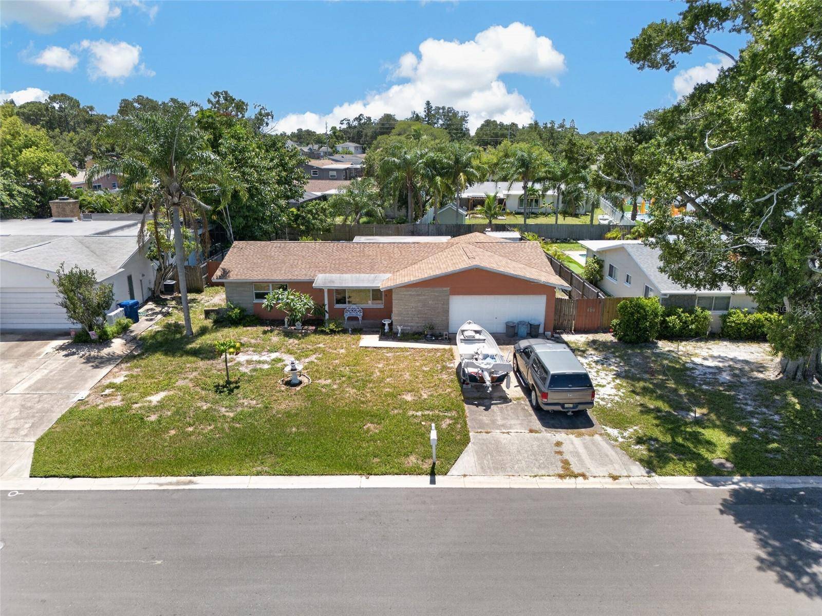 13920 88TH AVE, Seminole, FL 33776