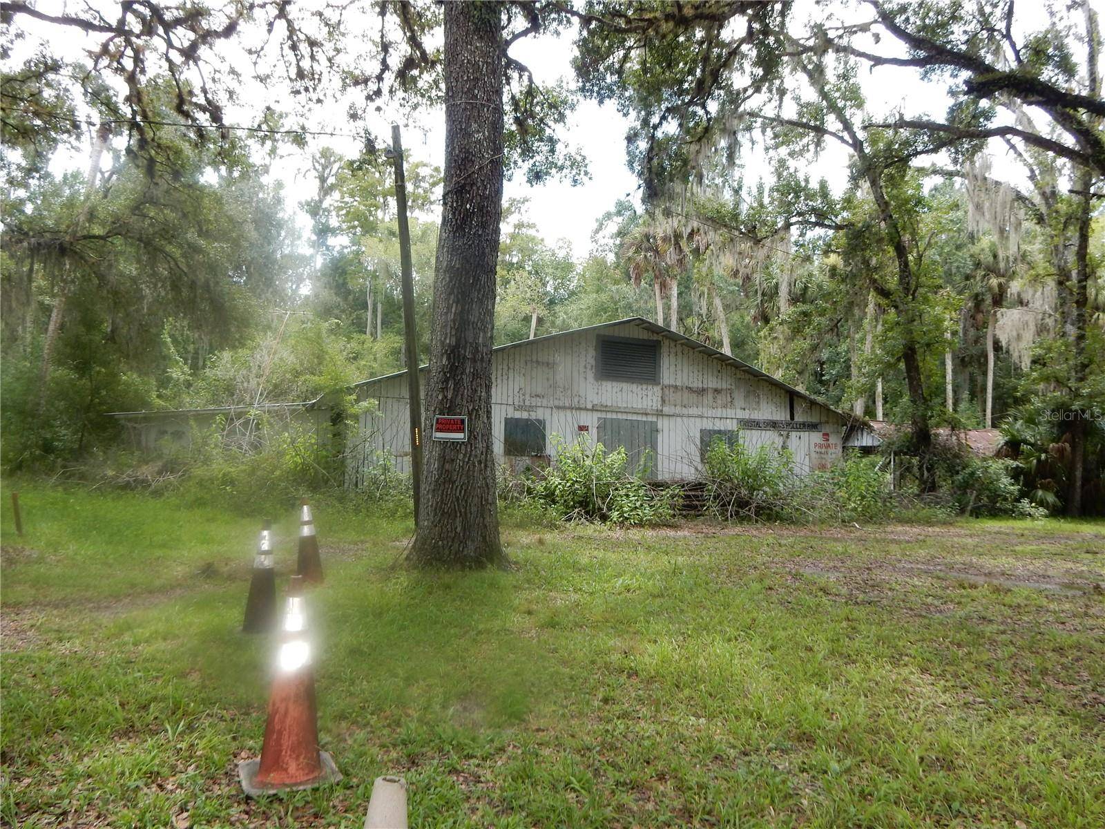 38006 CENTRAL AVE, Zephyrhills, FL 33540