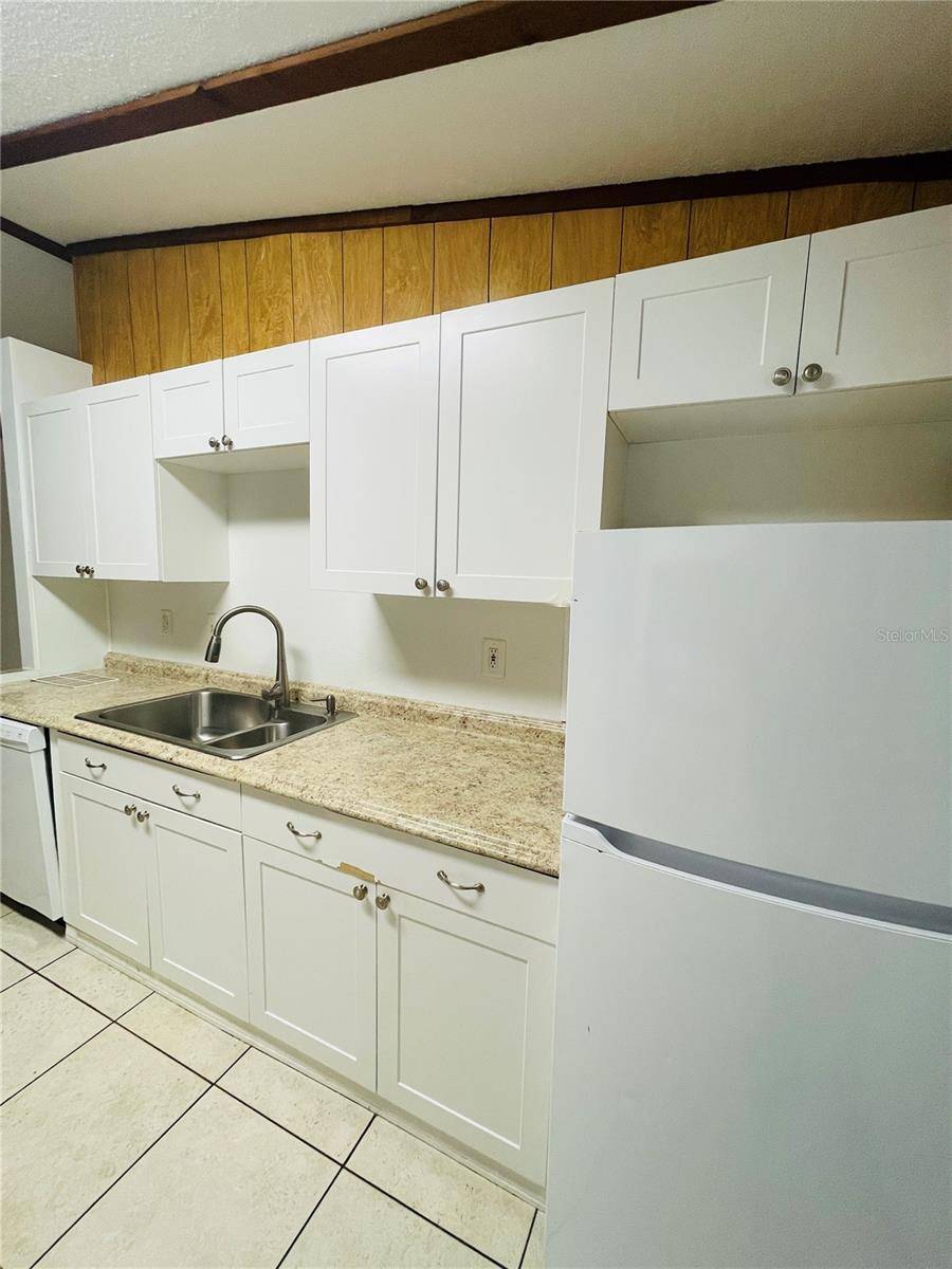 1335 S MARTIN LUTHER KING JR AVE, Clearwater, FL 33756
