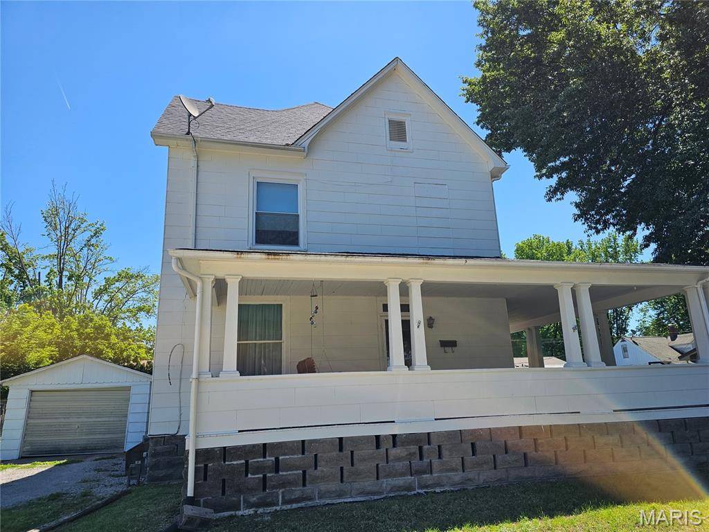422 N Borders AVE, Marissa, IL 62257