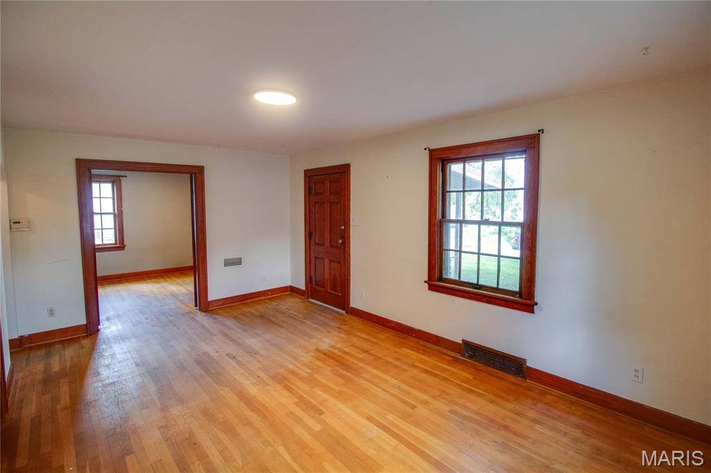 3423 Thomas AVE, Alton, IL 62002