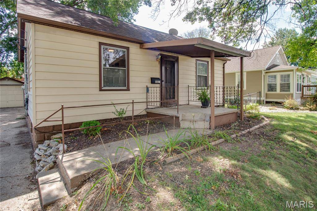 3423 Thomas AVE, Alton, IL 62002