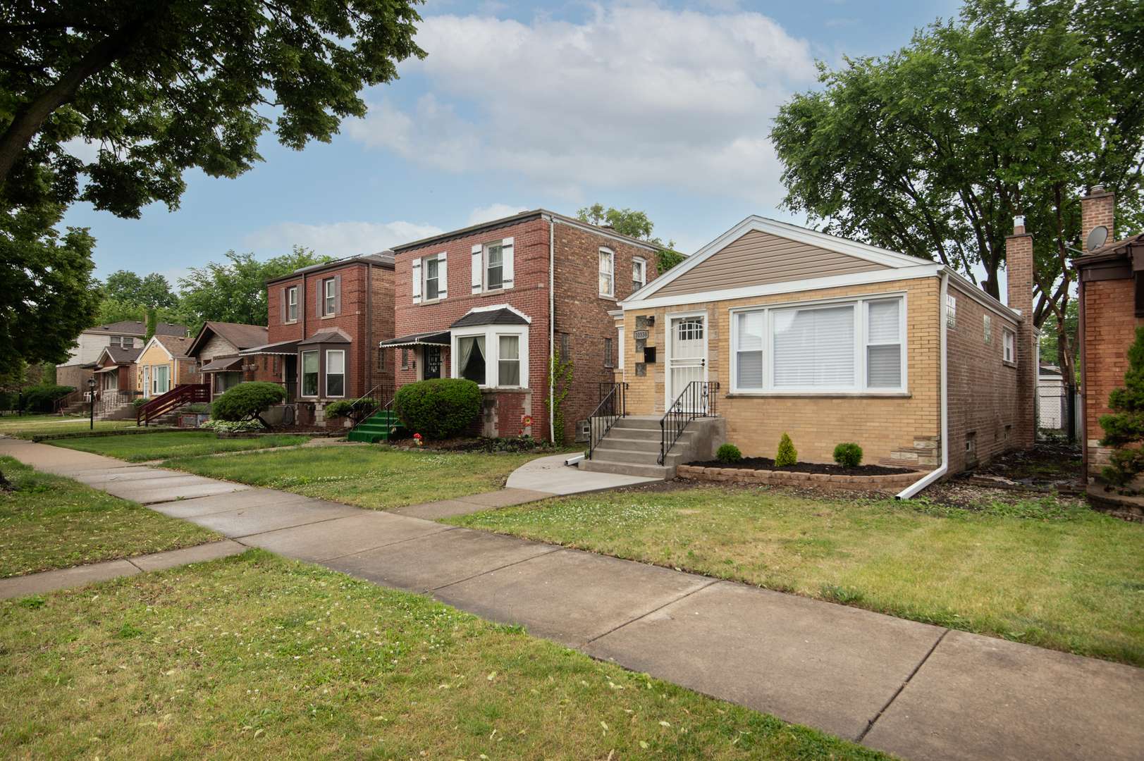 10338 S Vernon AVE, Chicago, IL 60628