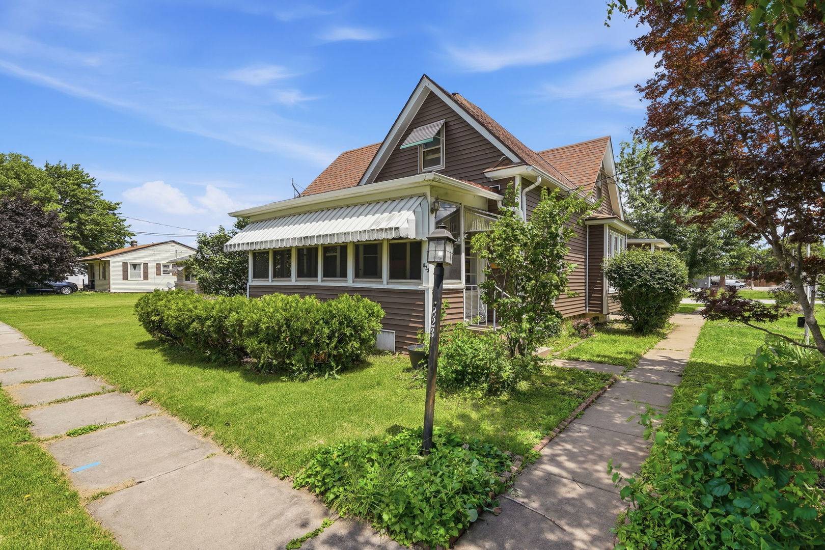823 N A ST, Monmouth, IL 61462