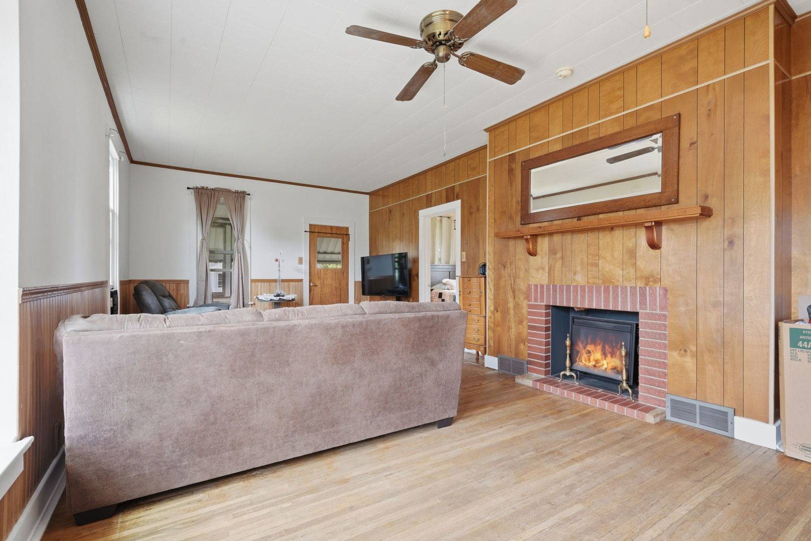 823 N A ST, Monmouth, IL 61462