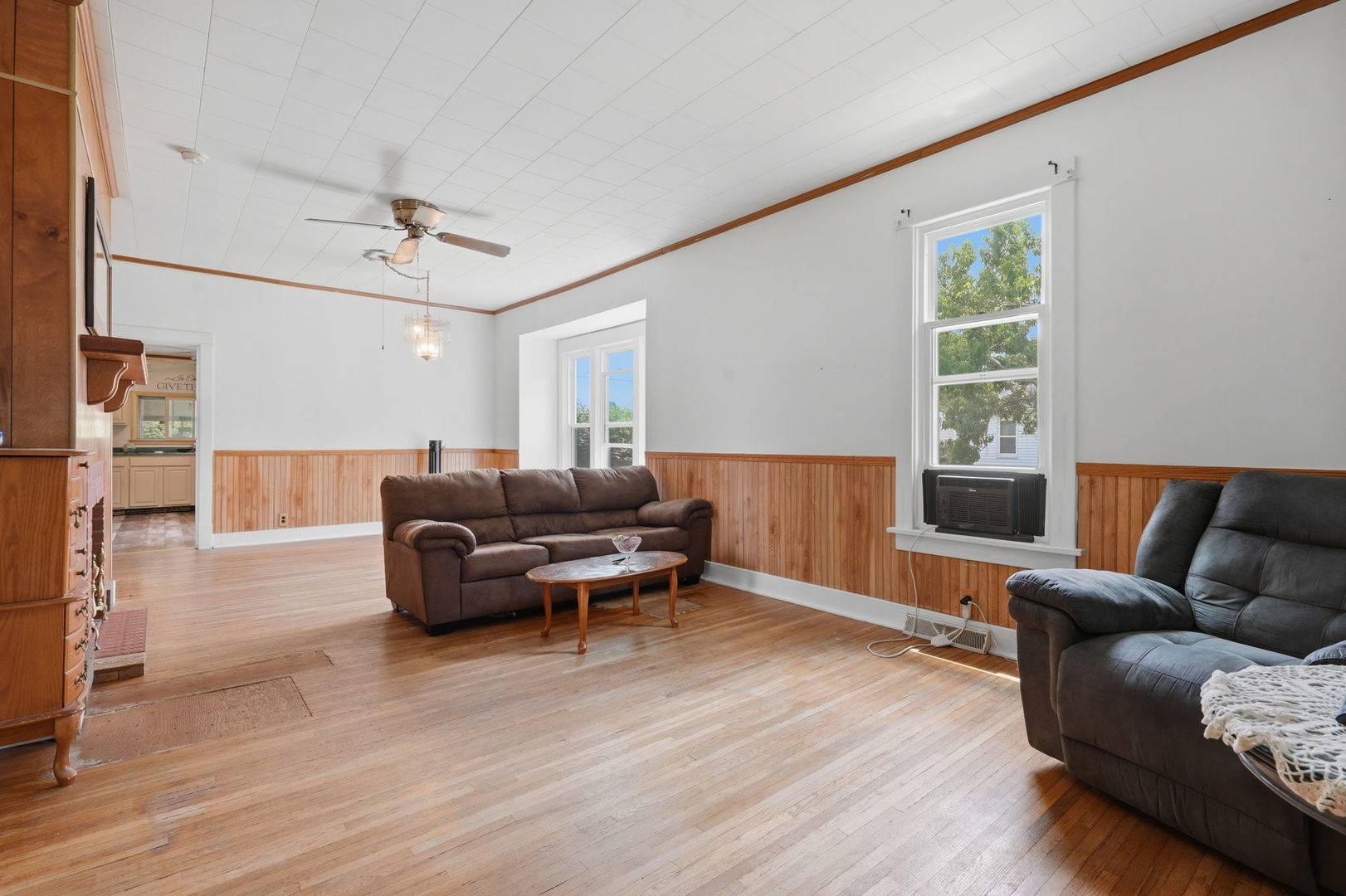 823 N A ST, Monmouth, IL 61462