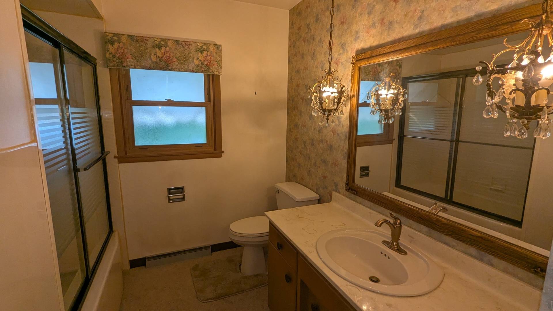 1732 Monterey CT, Bettendorf, IA 52722