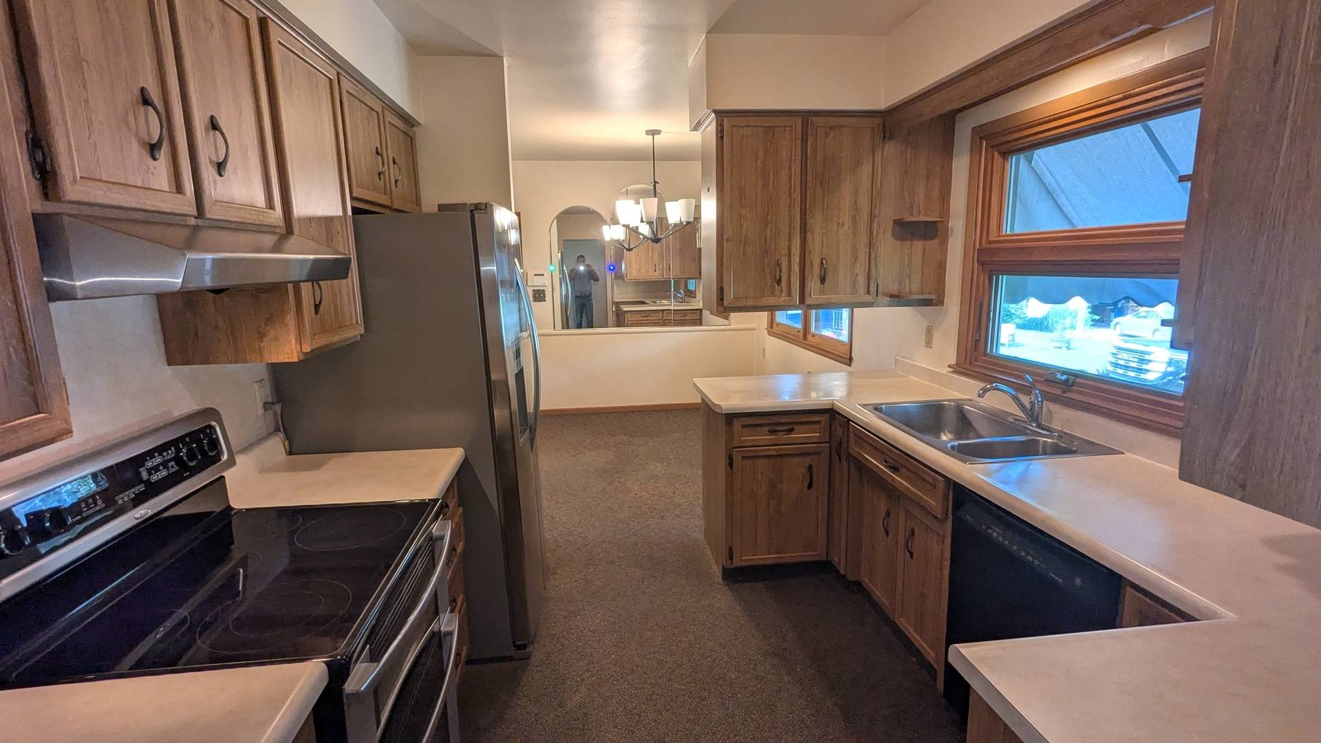 1732 Monterey CT, Bettendorf, IA 52722