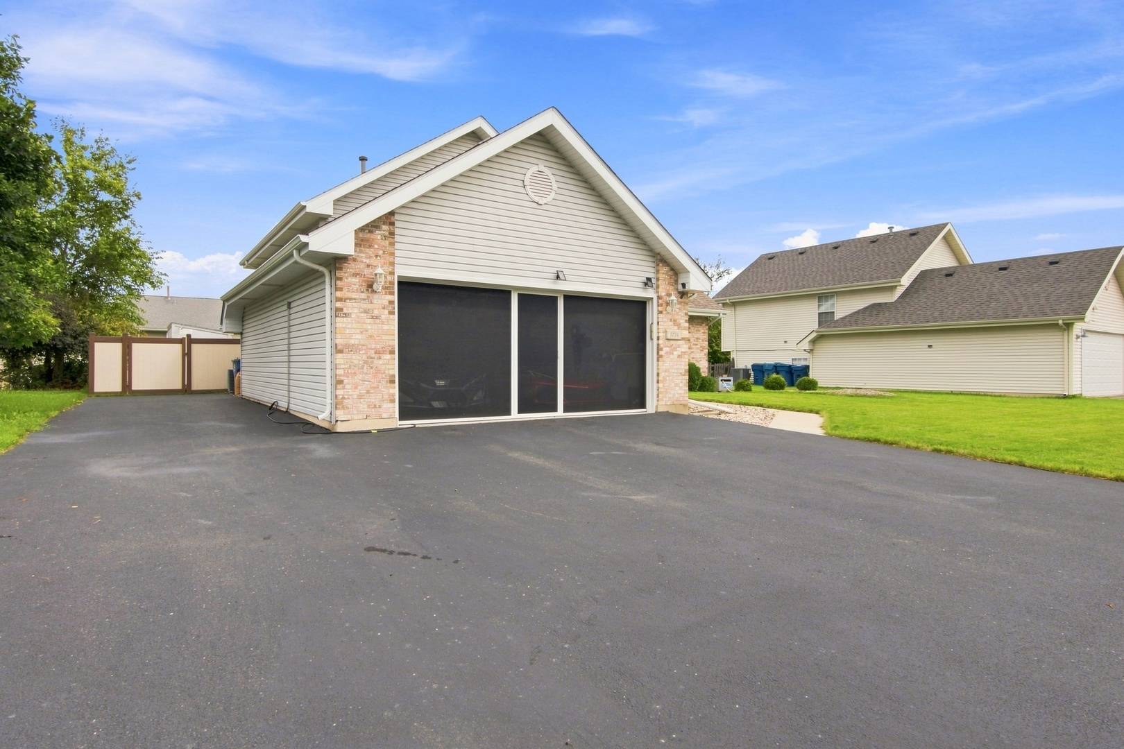 5734 W Roosevelt ST, Monee, IL 60449