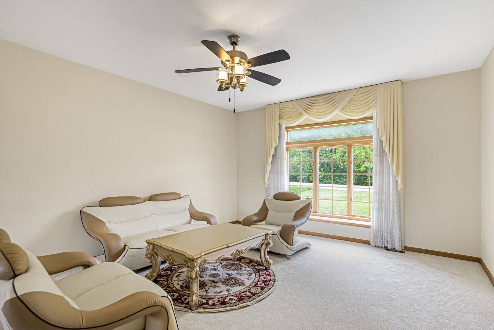 40322 N Golden Eagle CT, Antioch, IL 60002