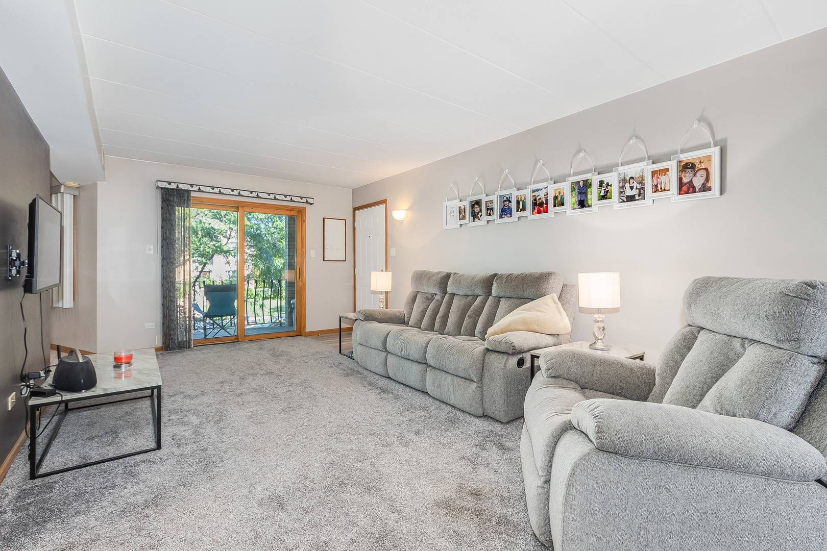 8805 S 79th AVE #11, Hickory Hills, IL 60457