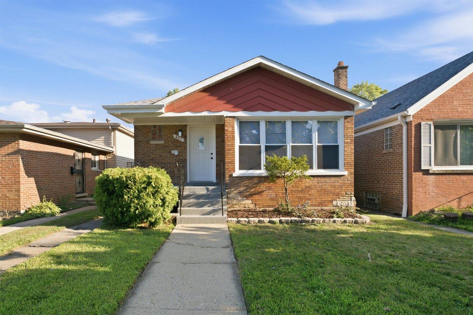 657 E 100th PL, Chicago, IL 60628