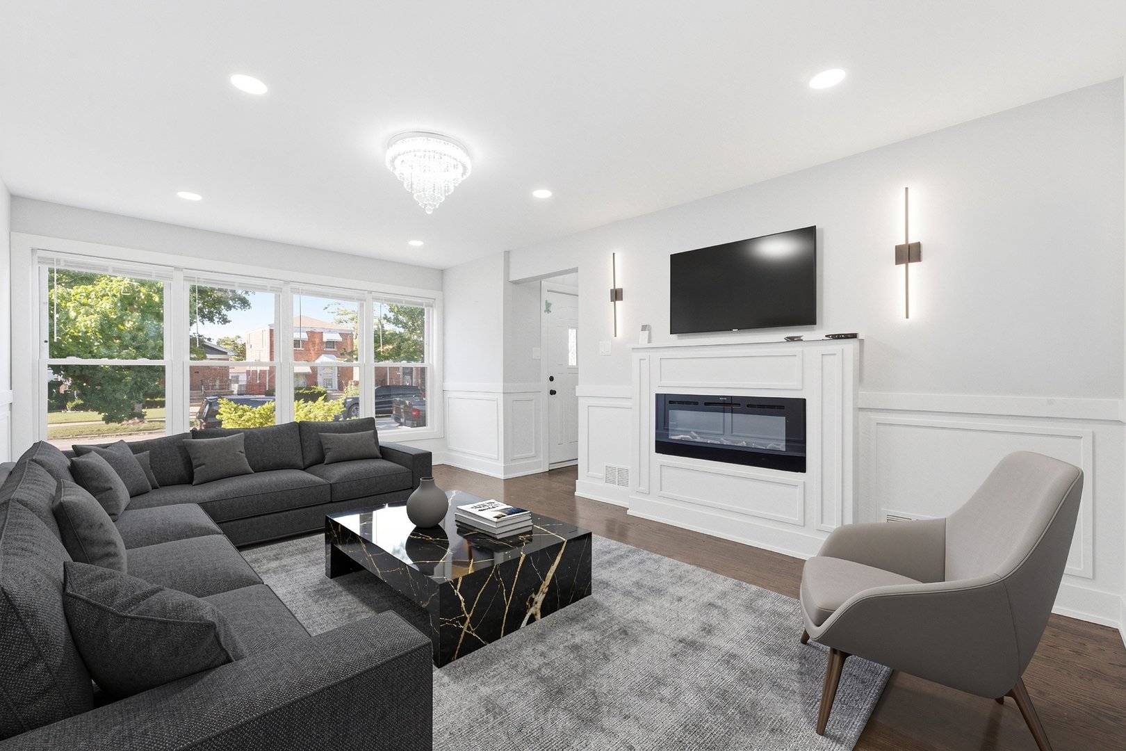 657 E 100th PL, Chicago, IL 60628