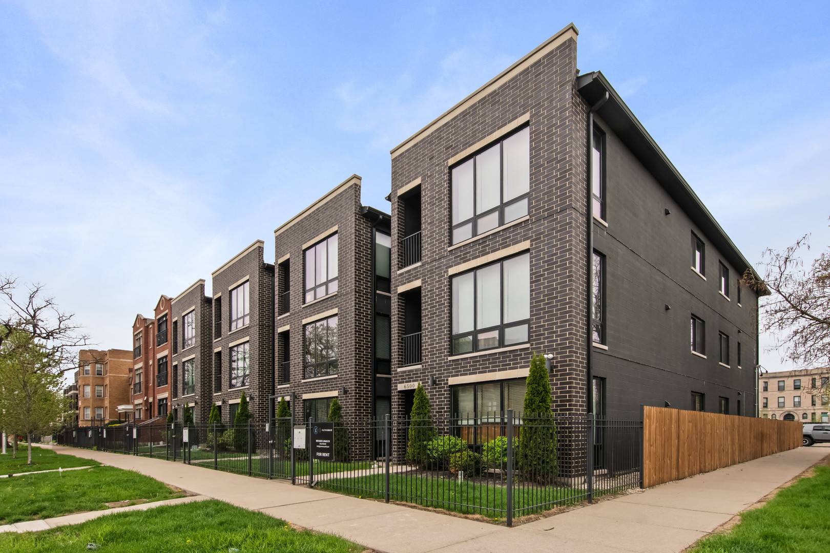 6508 S Ingleside AVE, Chicago, IL 60637