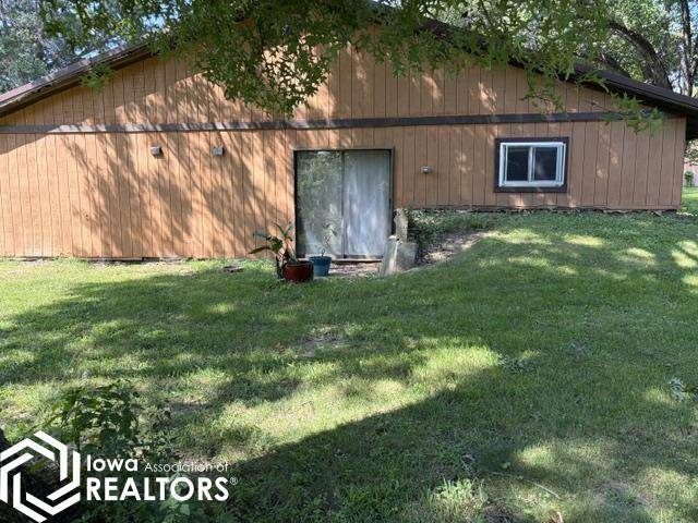 32004 295th, Farmington, IA 52626-0000
