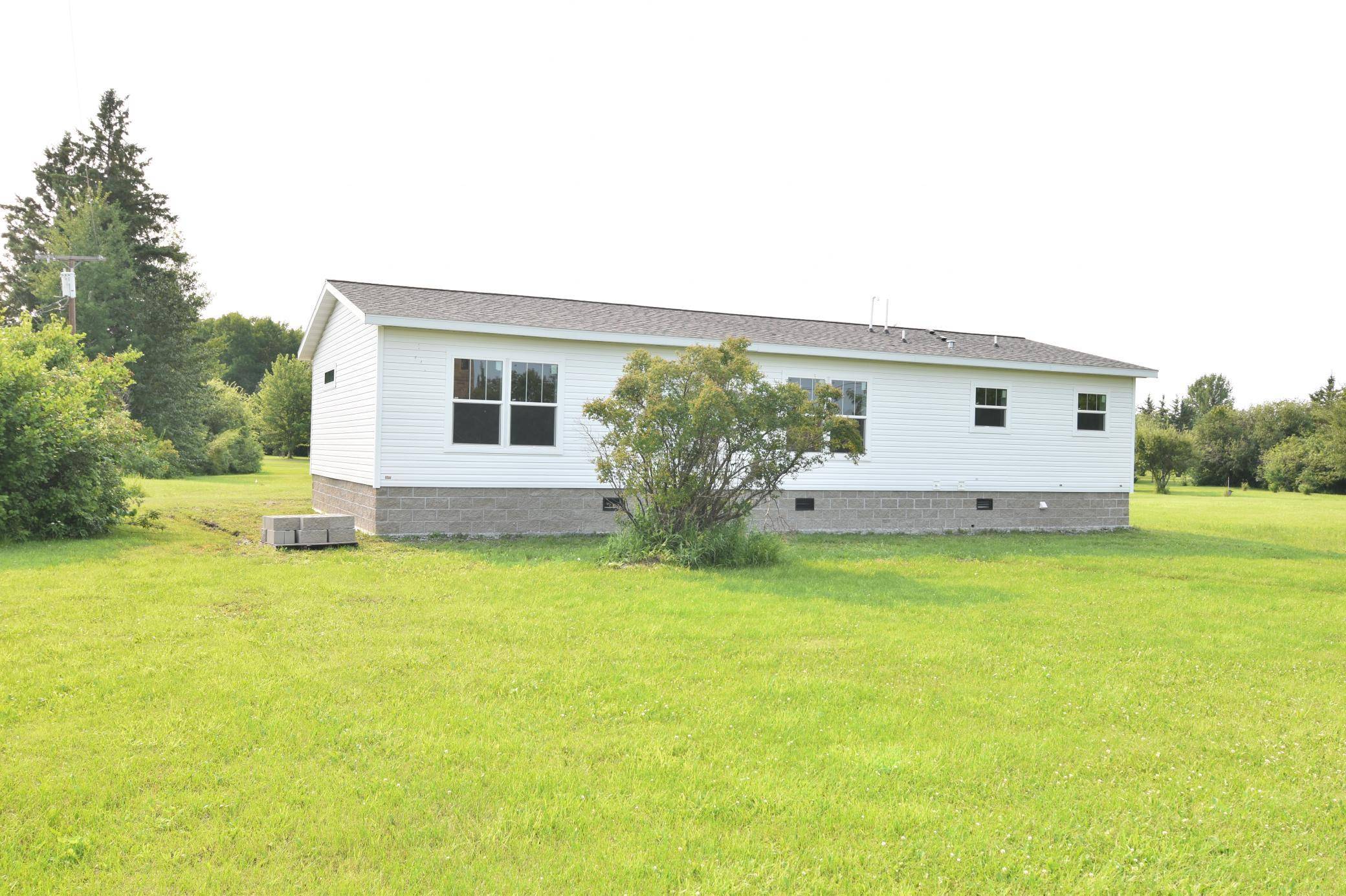 319 3rd AVE SW, Baudette, MN 56623