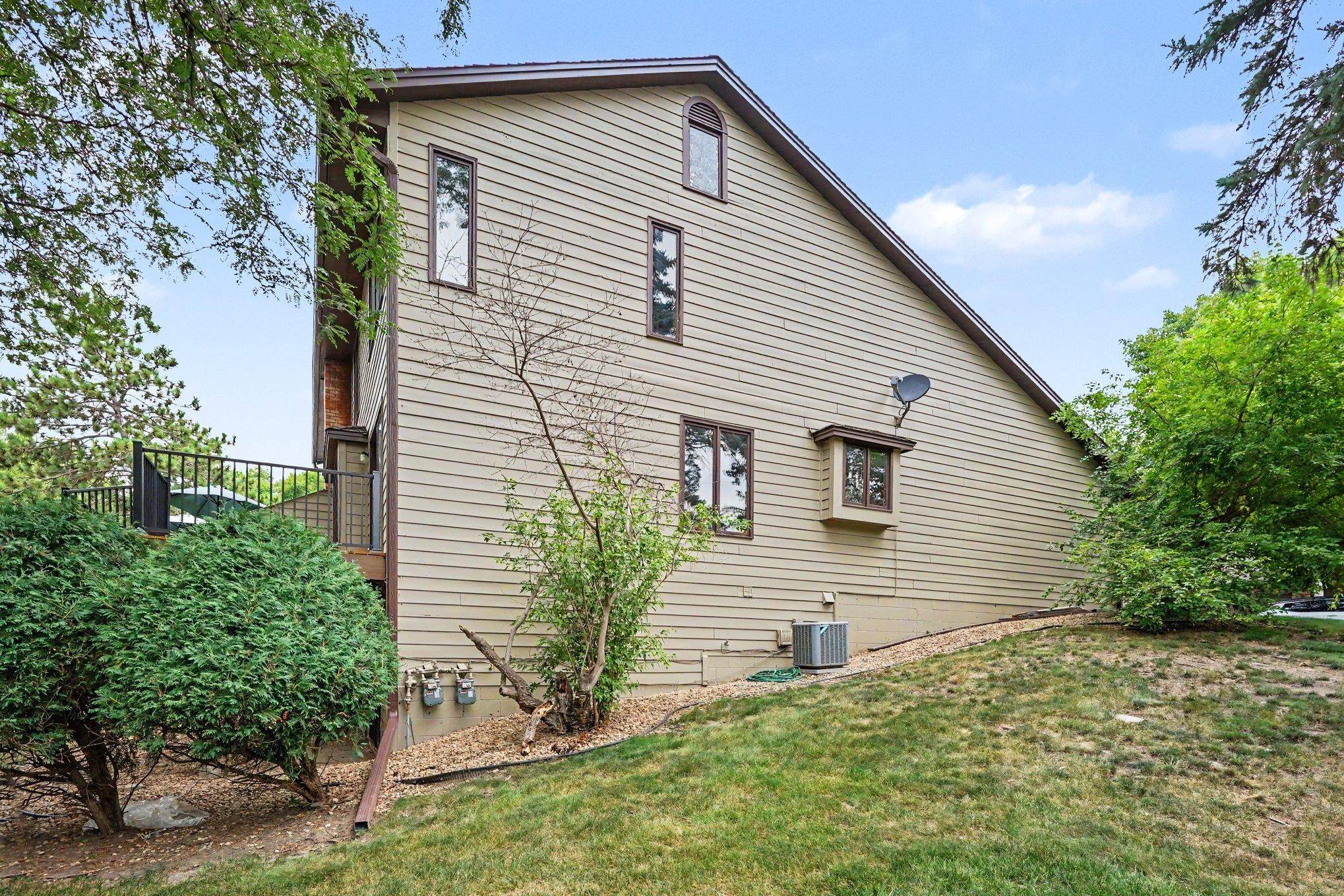 13329 Morgan AVE S, Burnsville, MN 55337