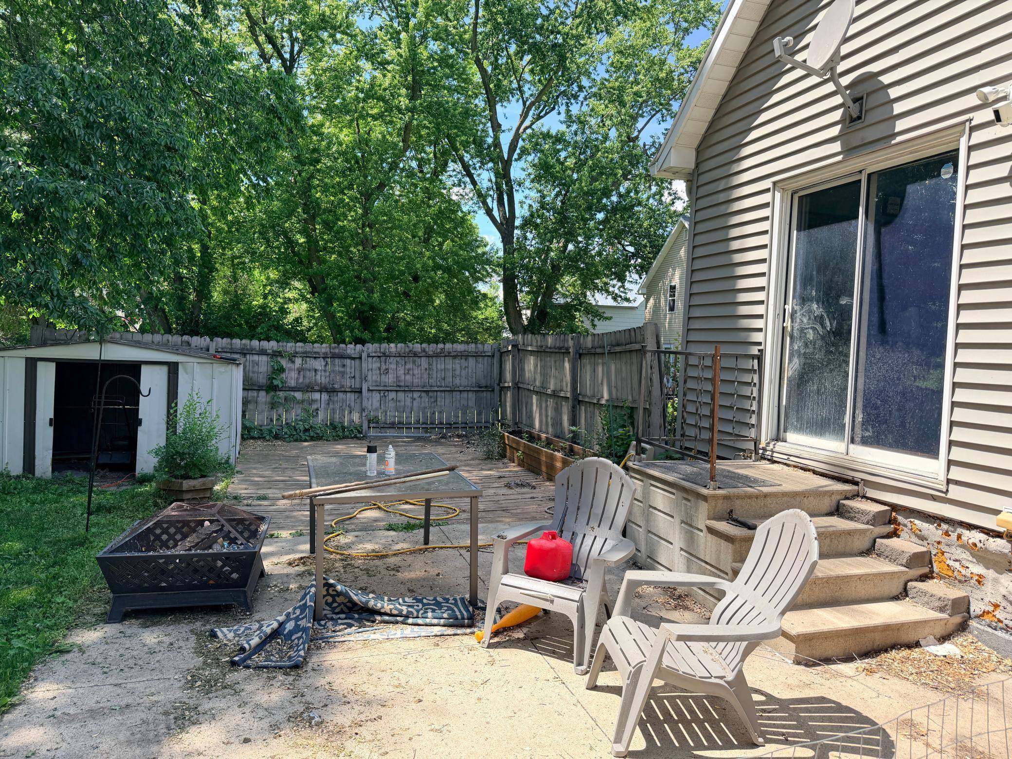 410 Frank Hall DR, Albert Lea, MN 56007