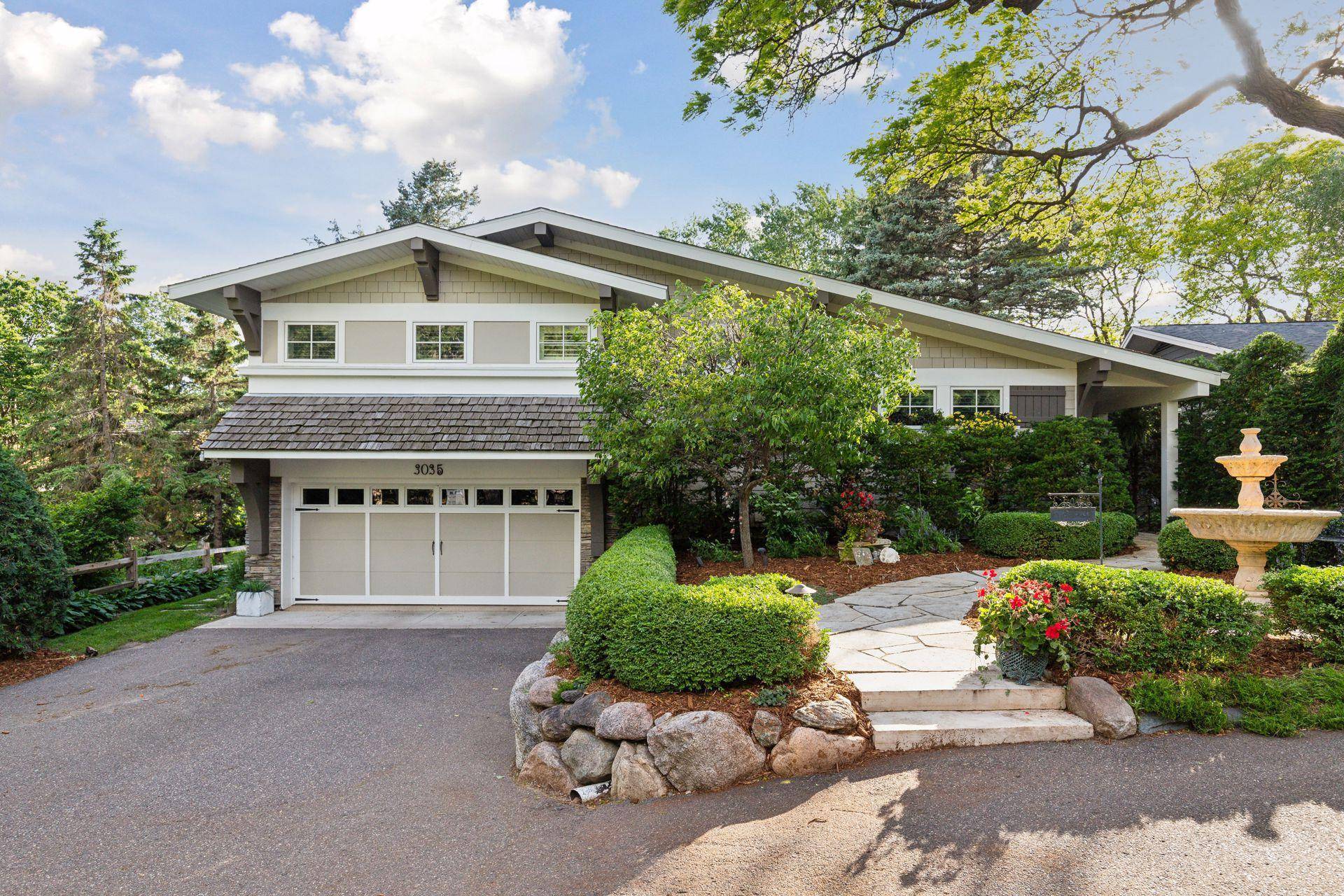 3035 Casco Point RD, Wayzata, MN 55391