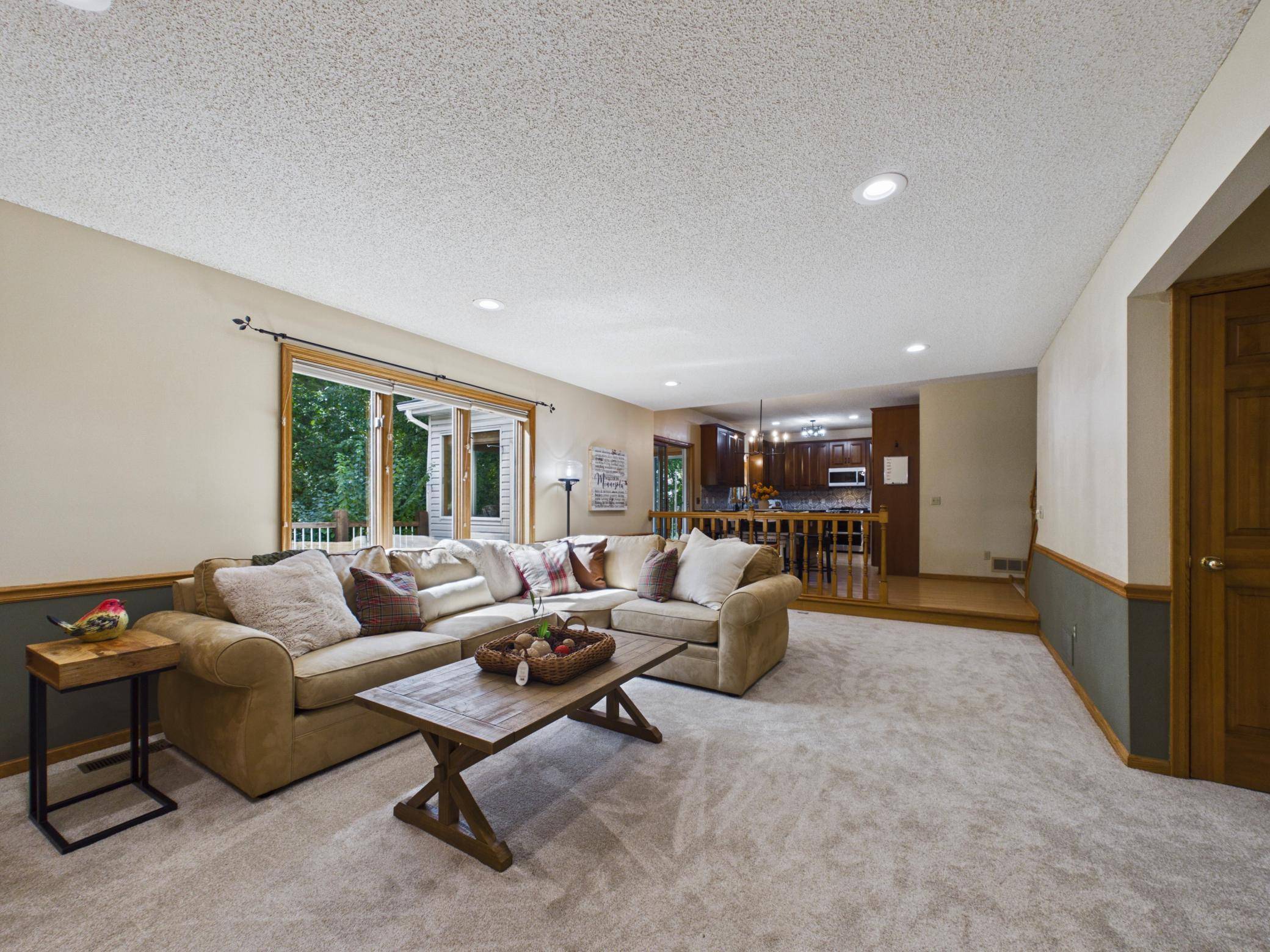 6345 W Shadow Lake DR, Lino Lakes, MN 55014