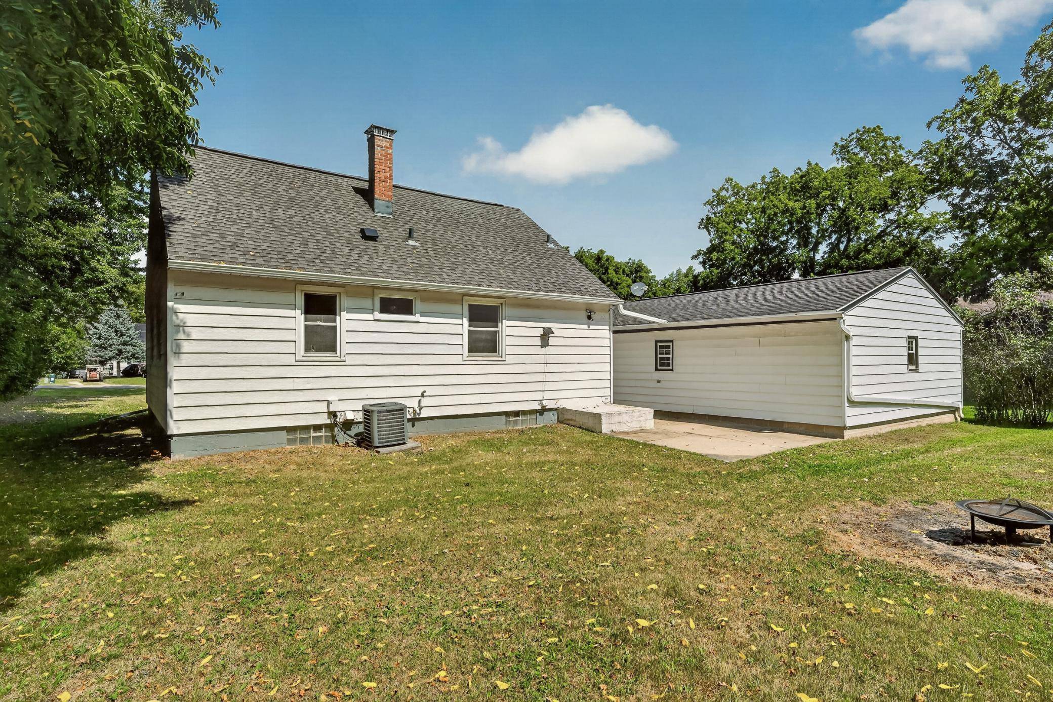 312 21st ST SW, Rochester, MN 55902