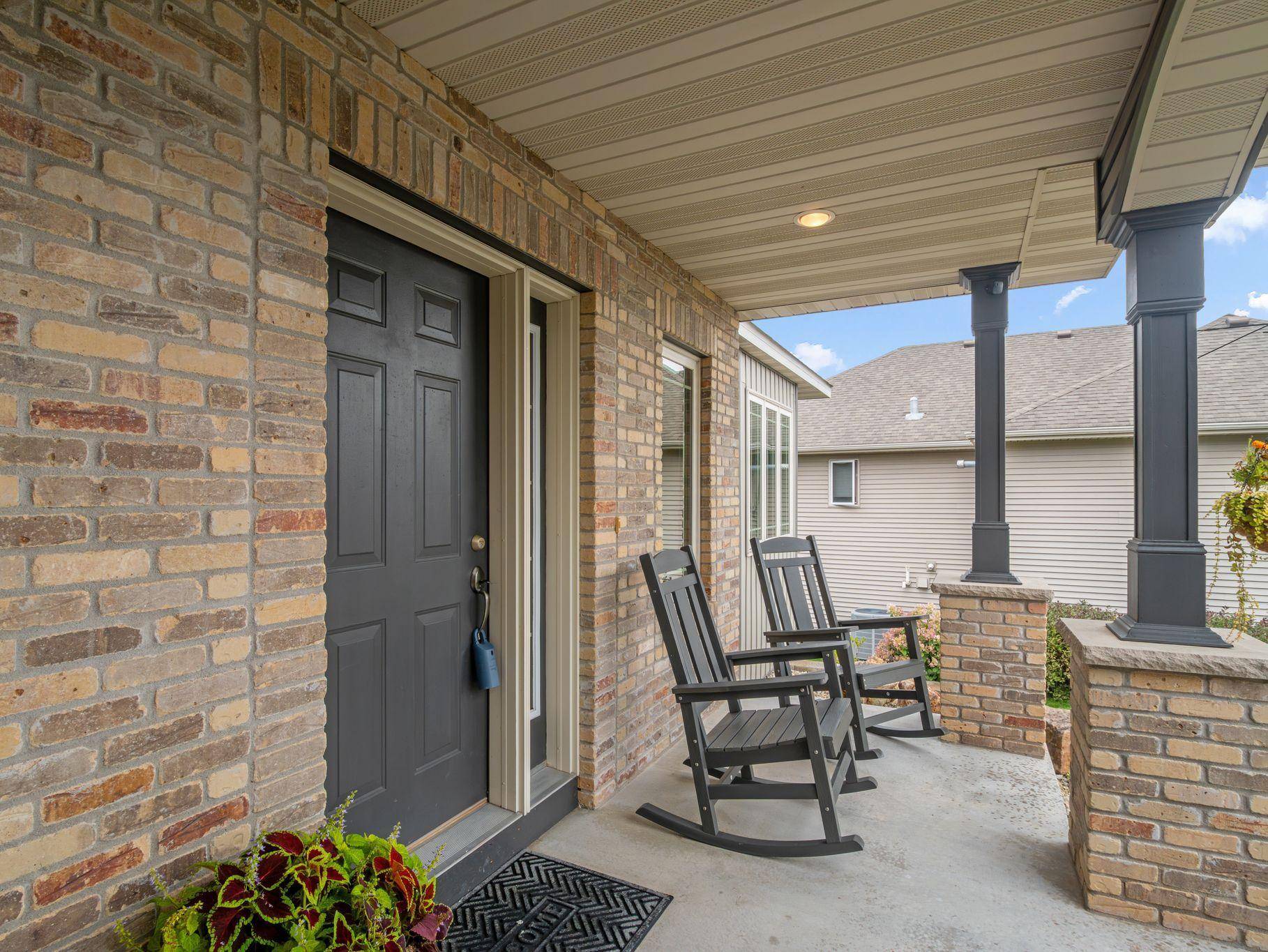 13053 180th CT NW, Elk River, MN 55330