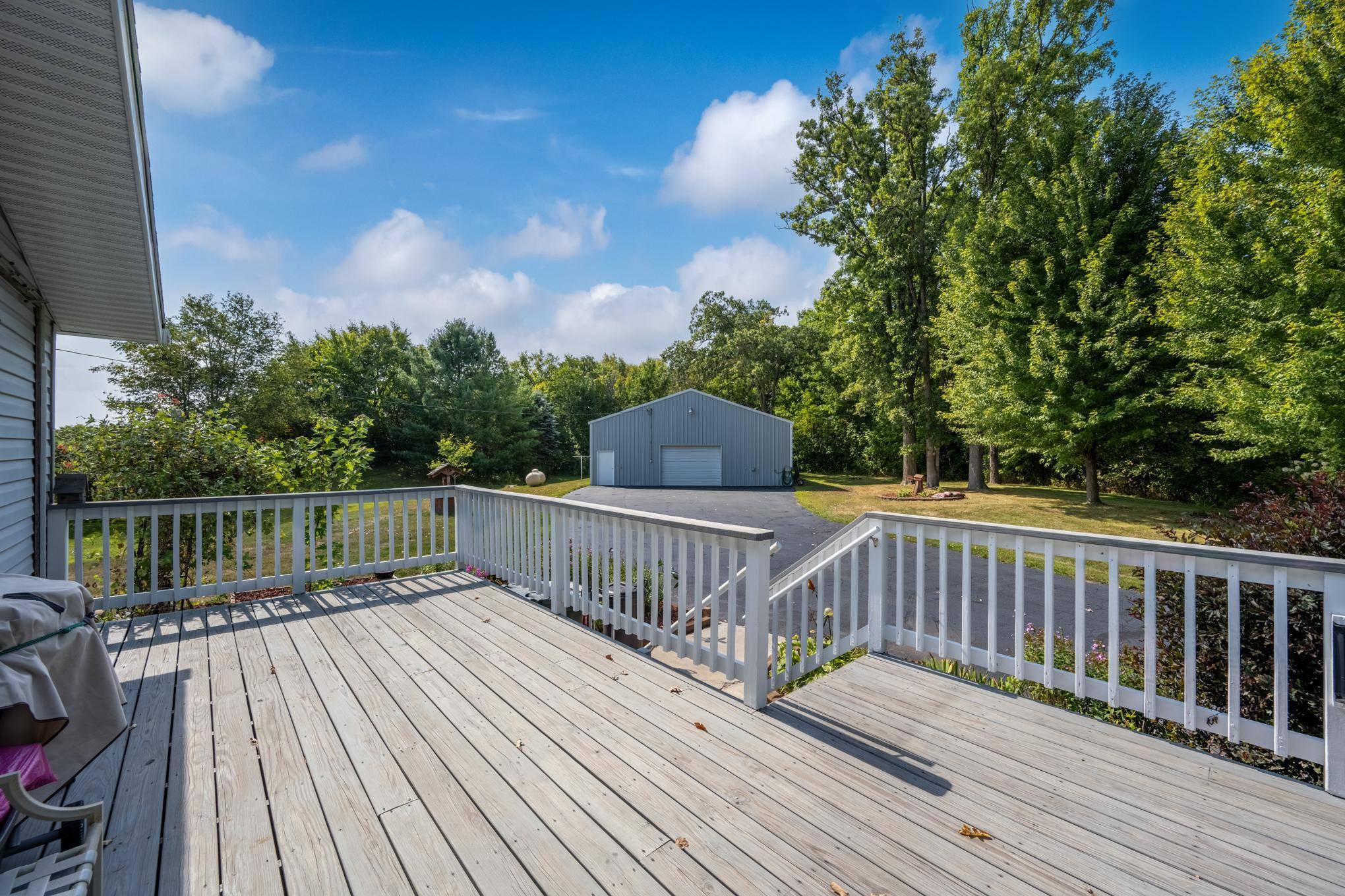 1062 Neibel LN, Balsam Lake, WI 54810