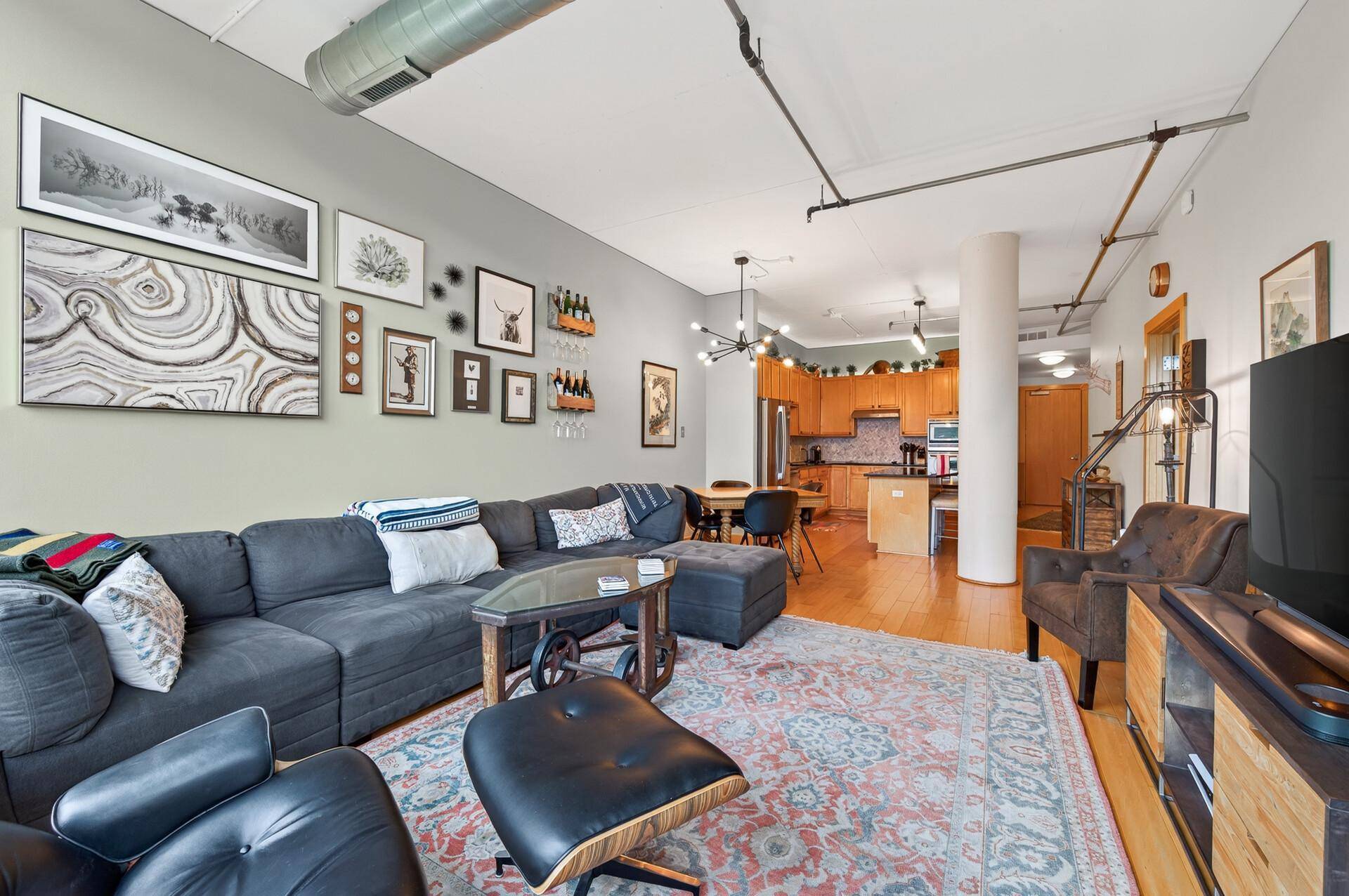 150 2nd ST NE #B404, Minneapolis, MN 55413