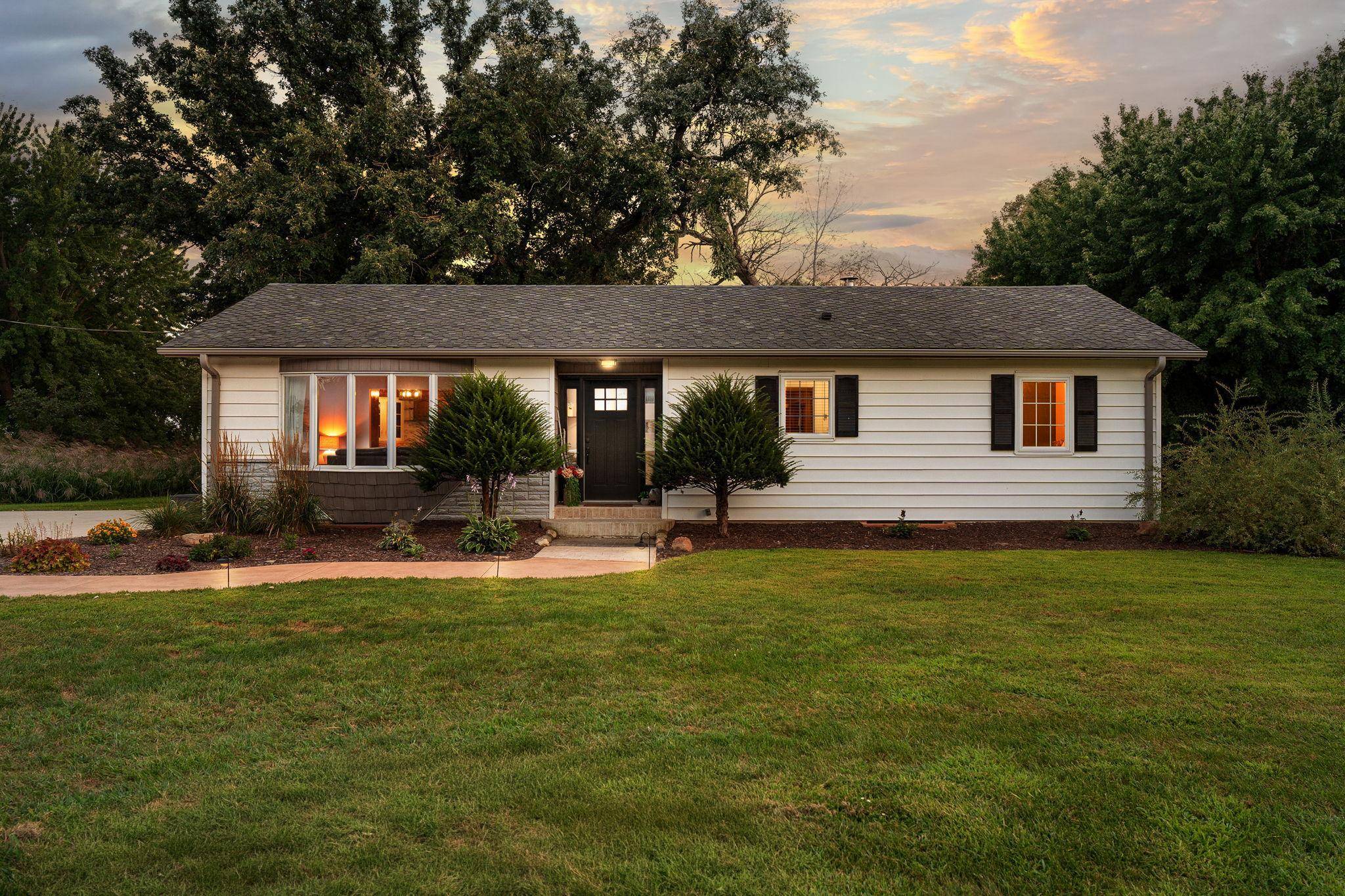 54719 270th ST, Austin, MN 55912