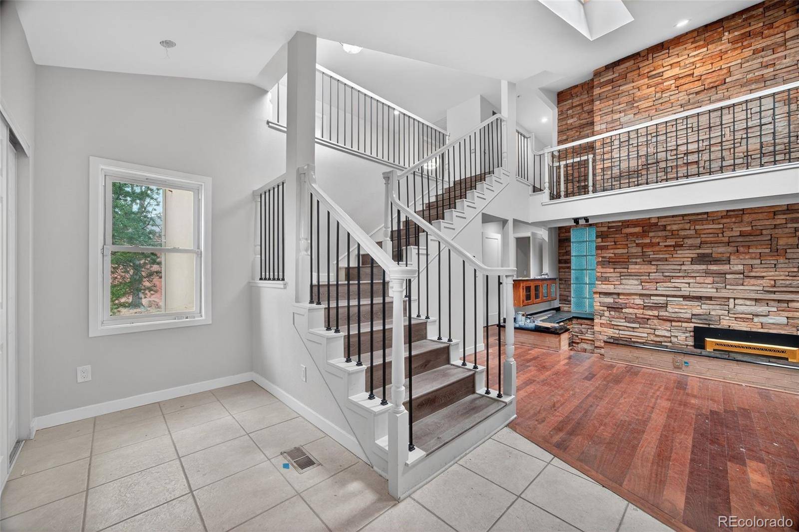 4180 S Monaco Pkwy, Denver, CO 80237