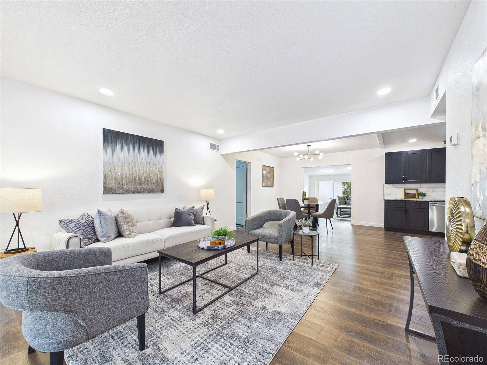 970 Scranton ST, Aurora, CO 80011