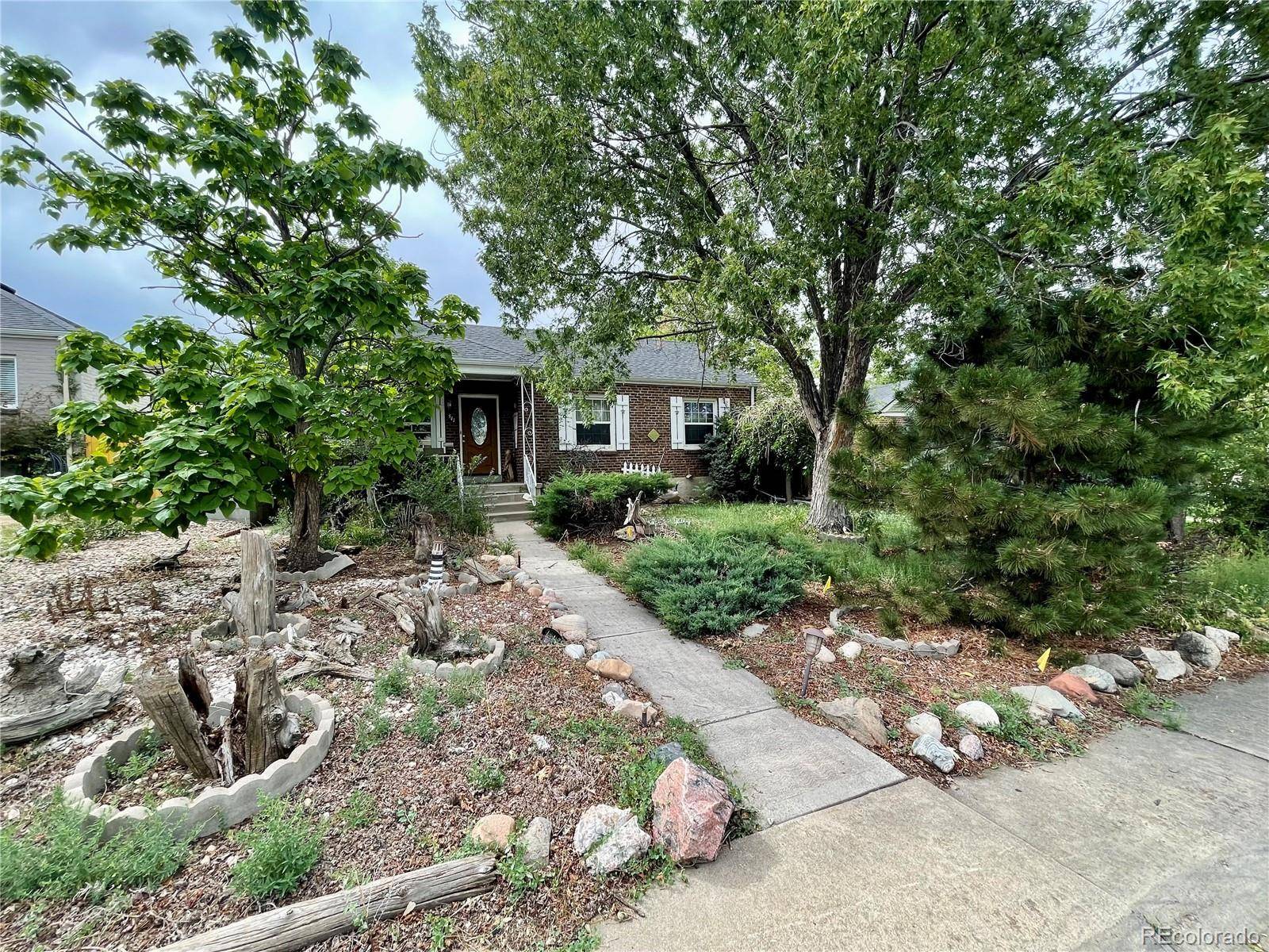 541 S Dale CT, Denver, CO 80219