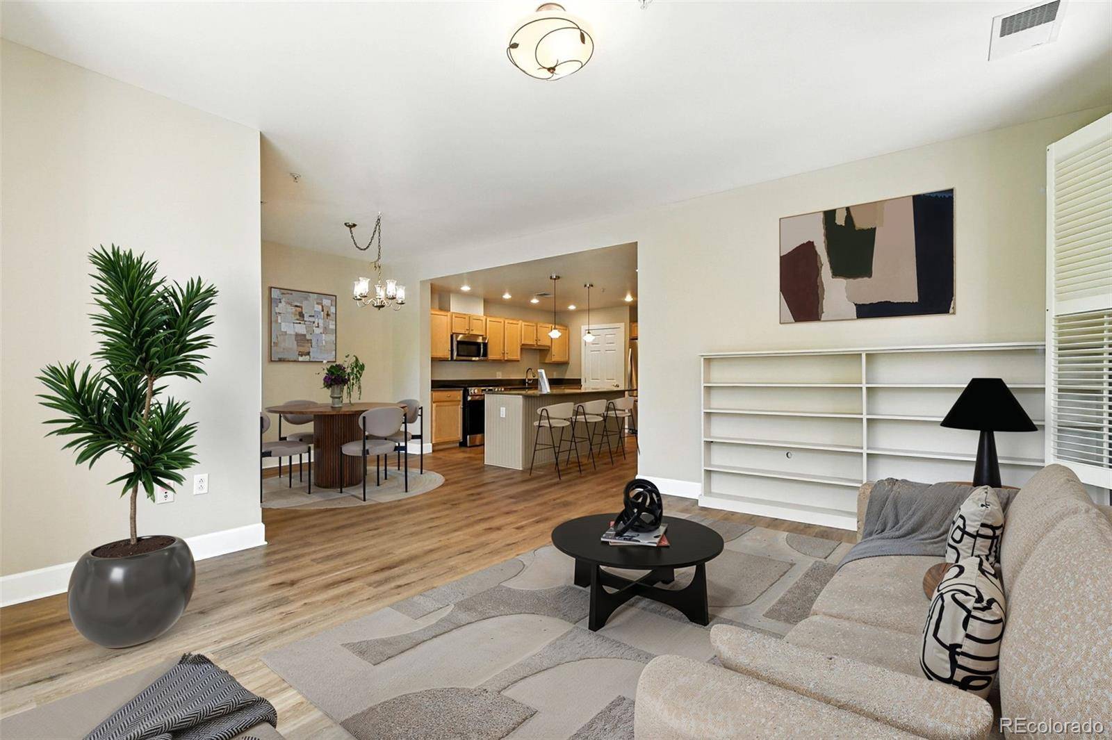 1631 N Emerson ST #207, Denver, CO 80218