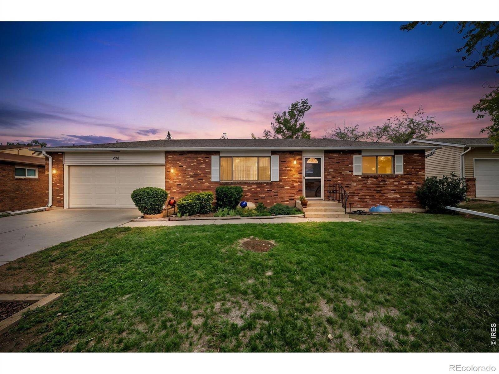 754 S Dotsero DR, Loveland, CO 80537