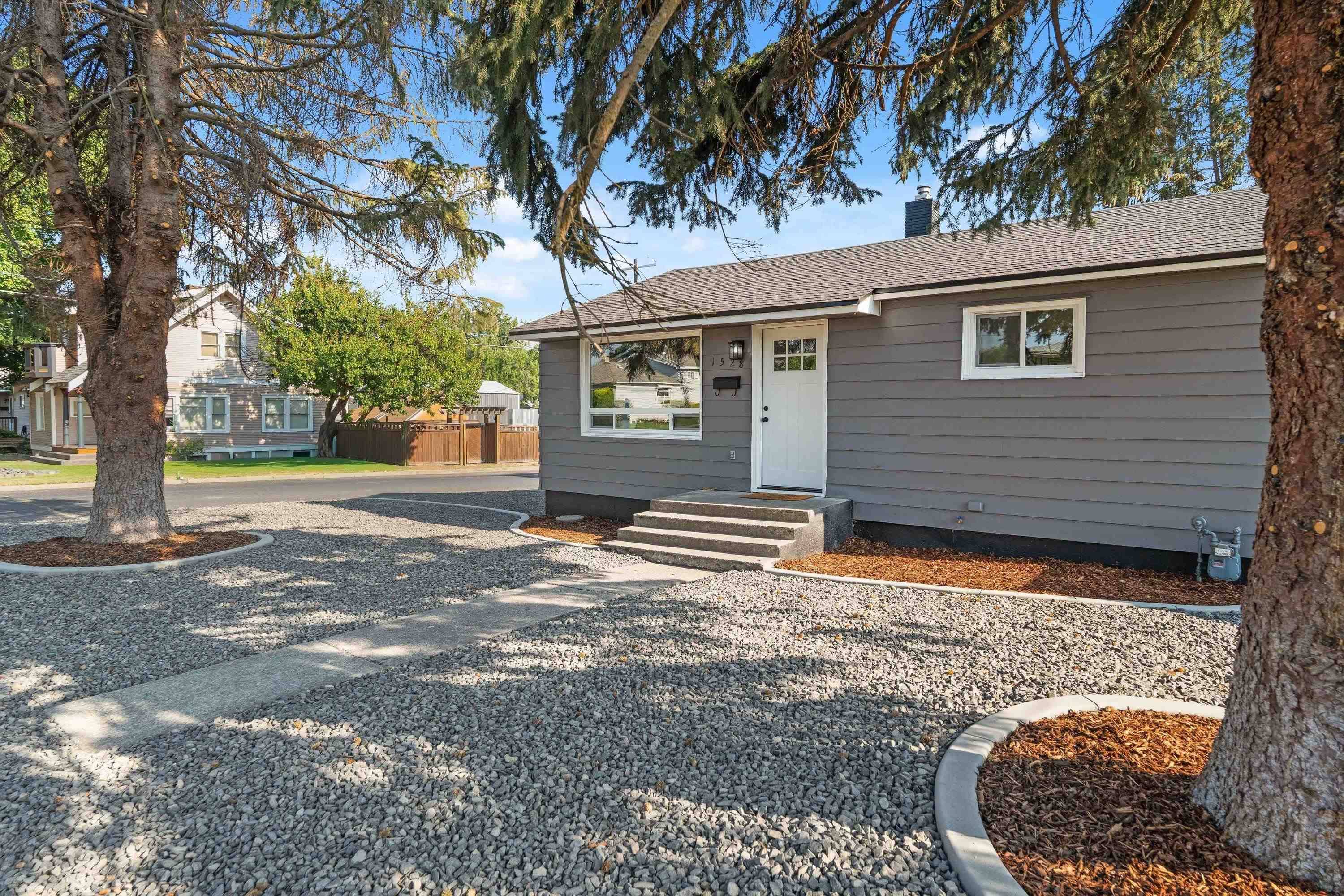 1528 E Walton Ave, Spokane, WA 99207