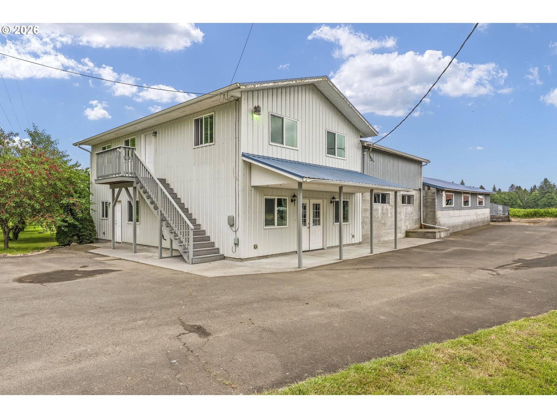 957 W STATE ROUTE 4, Cathlamet, WA 98612